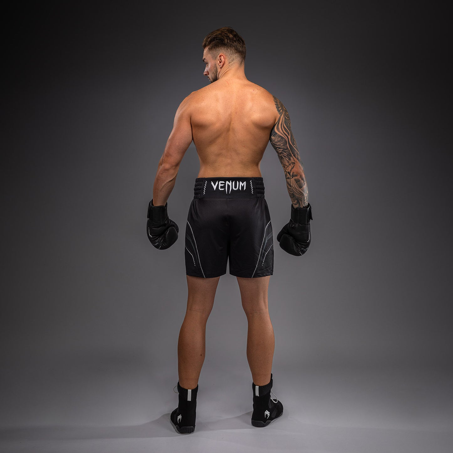 Venum Streamline Short de Boxeo – Negro/Blanco