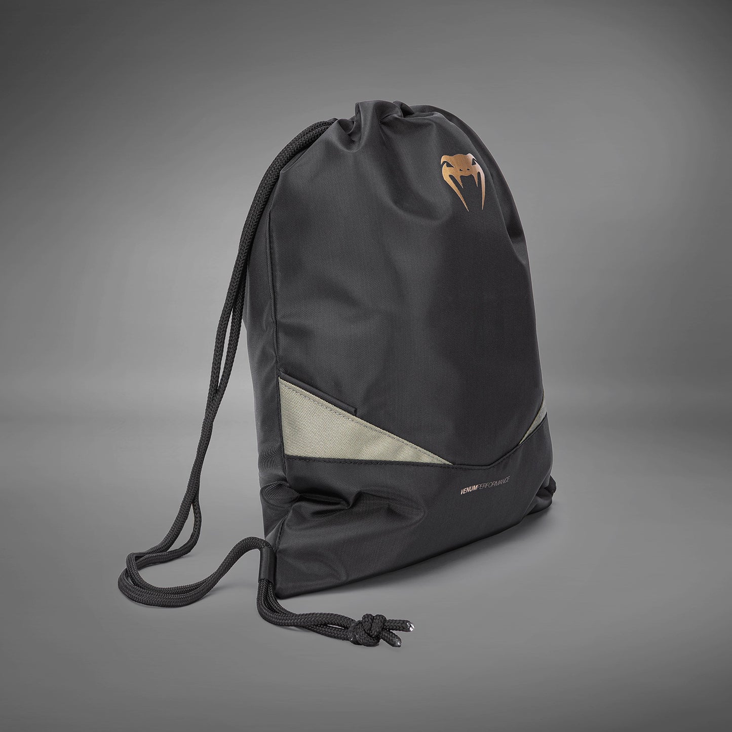 Venum Evo 2 Bolsa con Cordón (15-20L) – Negro/Caqui