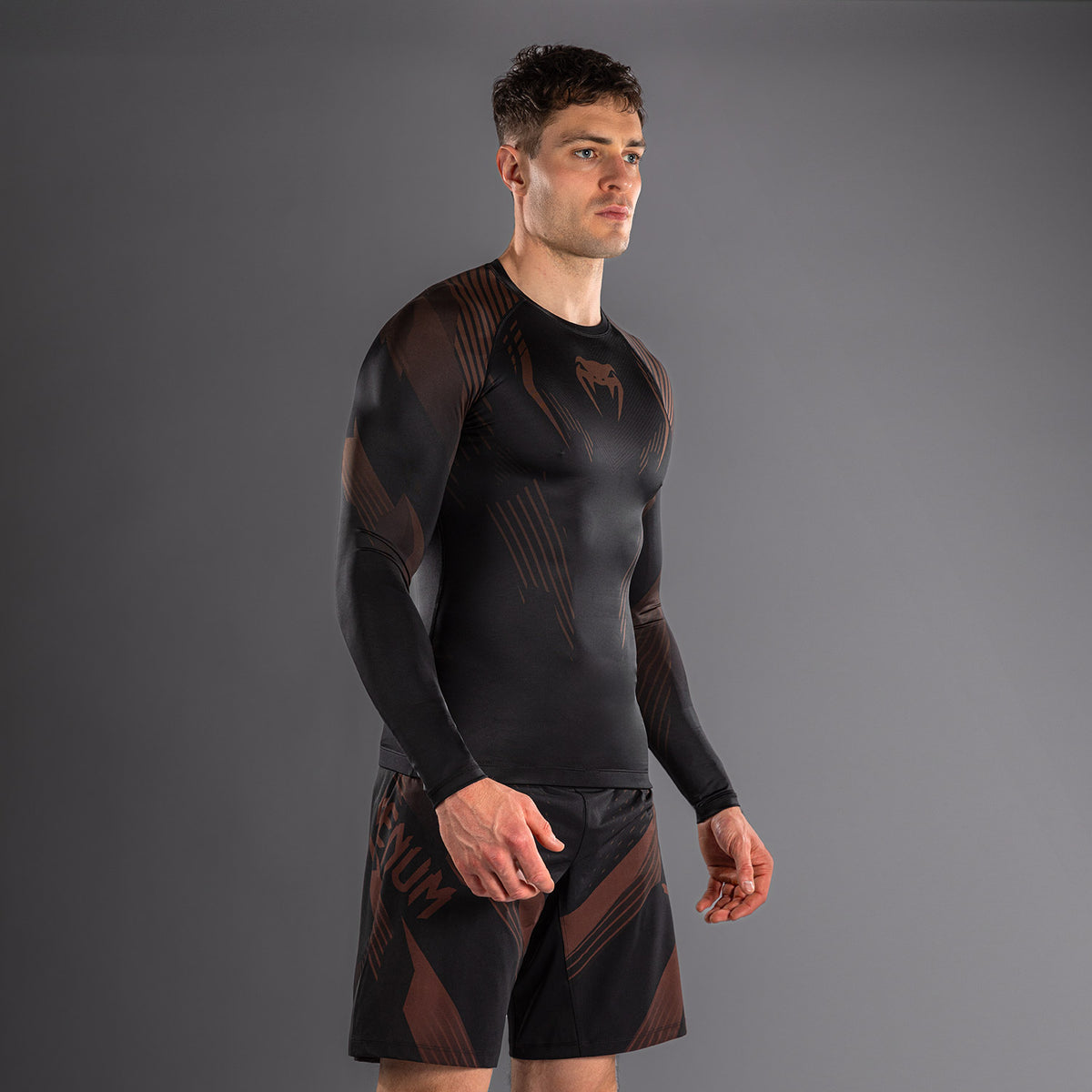 Venum No-Gi 6.0 Rashguard Manga Larga - Negro/Marrón