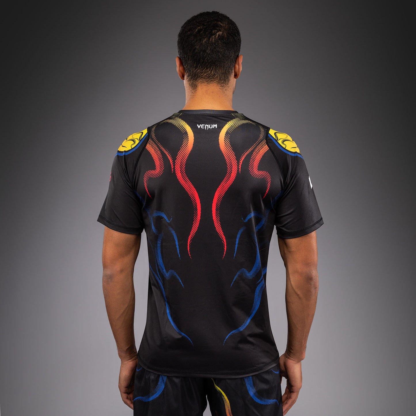 Venum x TEKKEN 8 Camiseta Dry Tech Yoshimitsu - Negro/Naranja