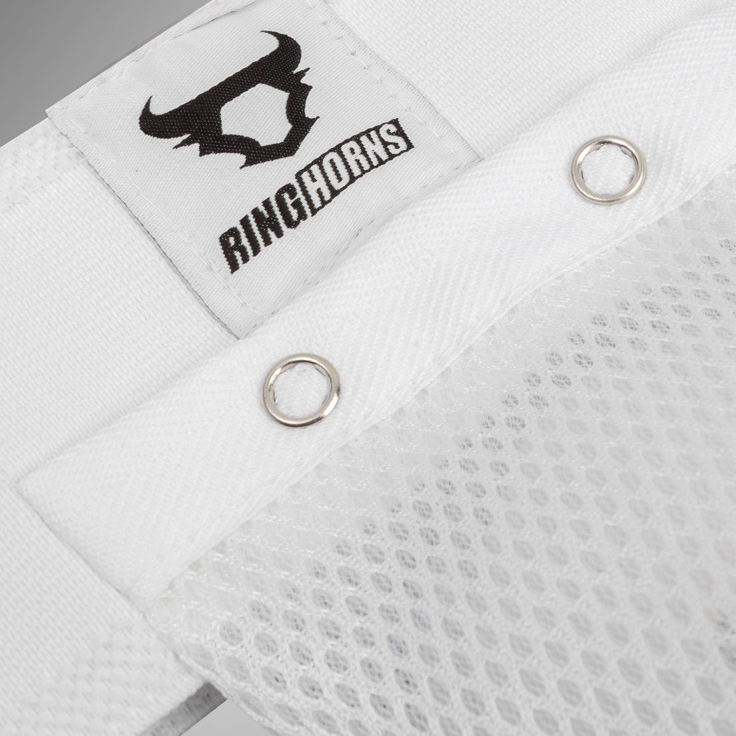 Ringhorns Charger by Venum Concha y Porta Concha – Blanco