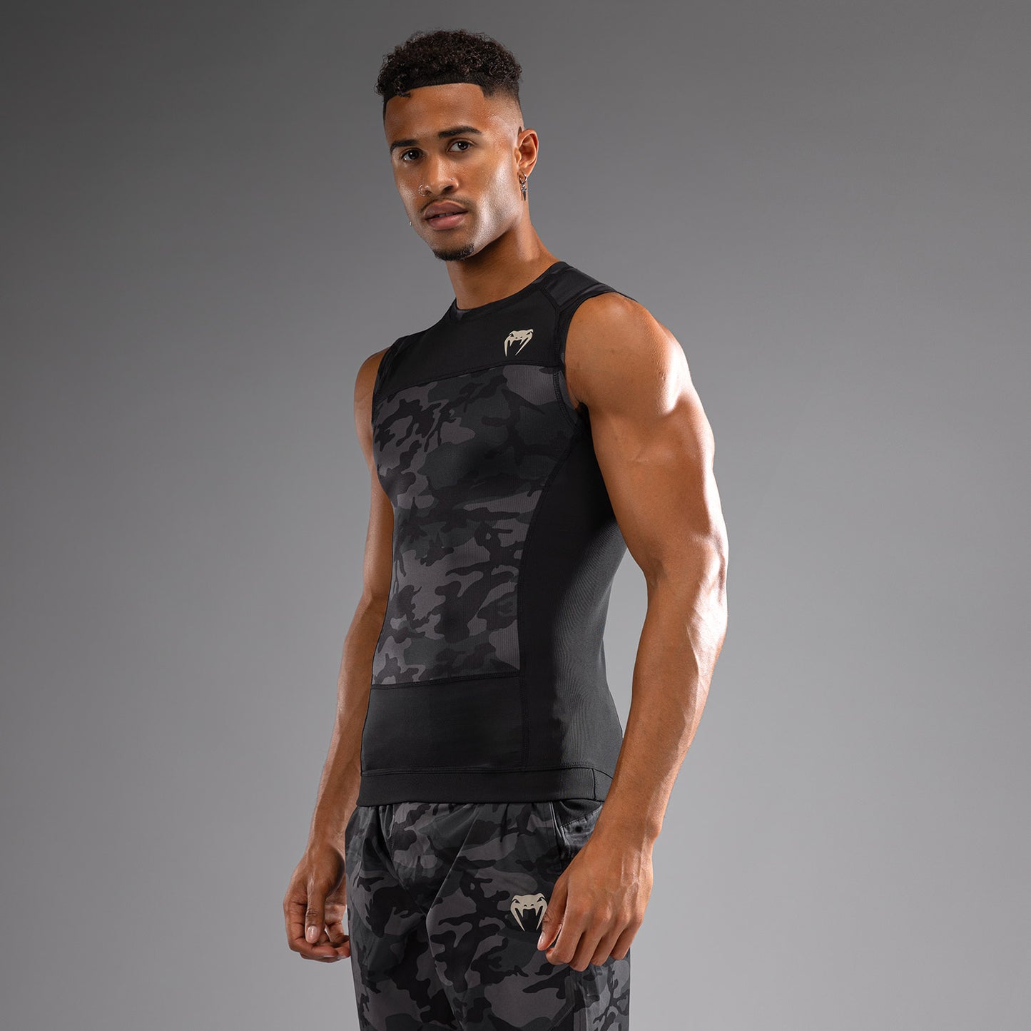 Venum G-Fit Air Rashguard sin Mangas para Hombre - Camuflaje Urbano Digital