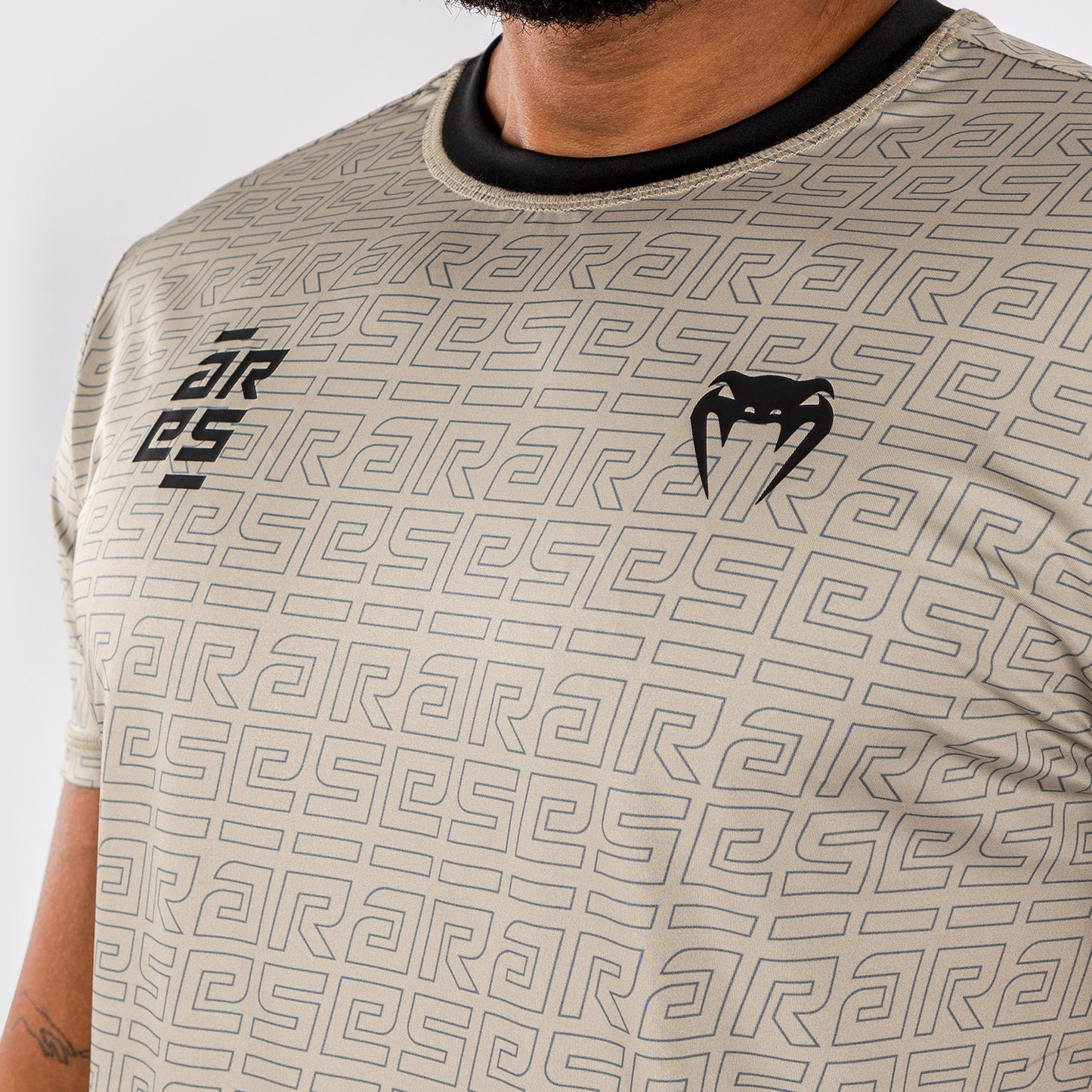 Venum x Ares 2.0 Camiseta Dry Tech - Arena