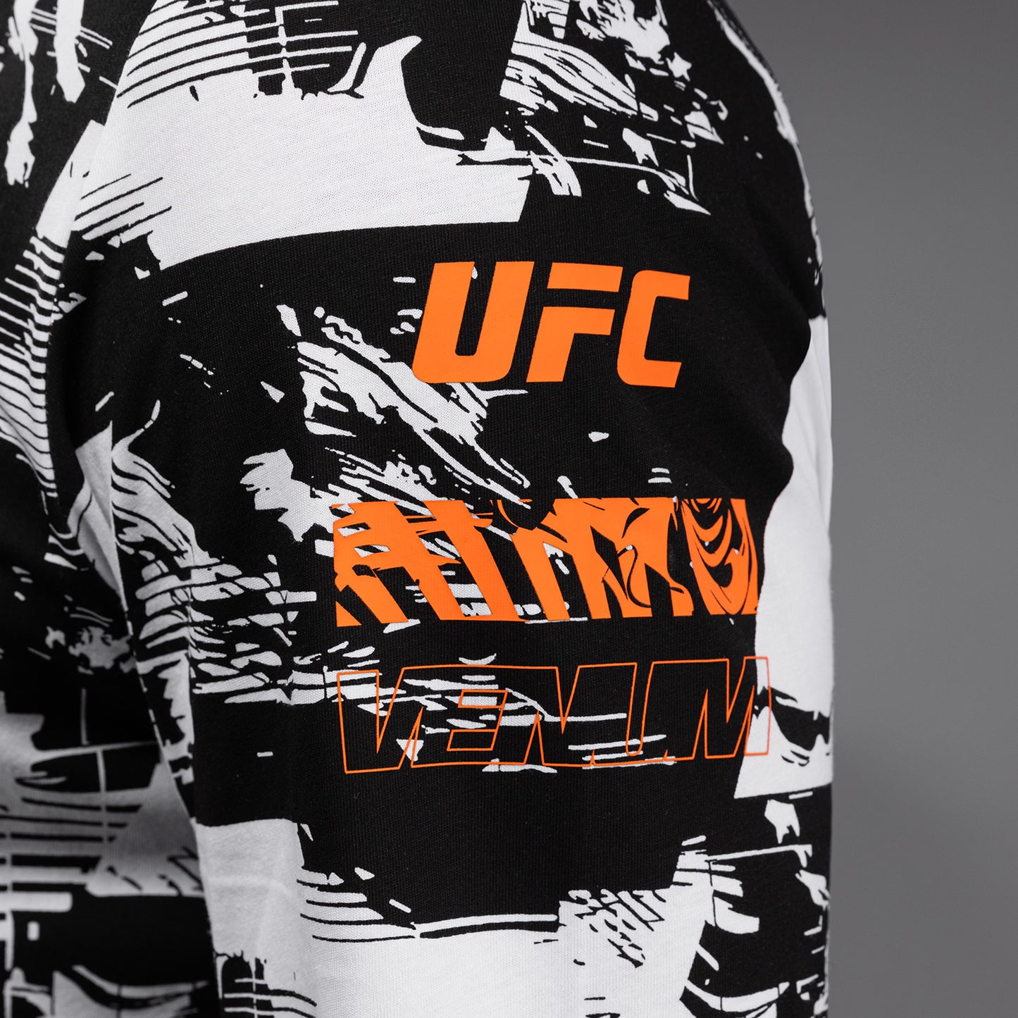 UFC Zenith by Venum Authentic Fight Week Camiseta de manga larga Hombre - Blanco