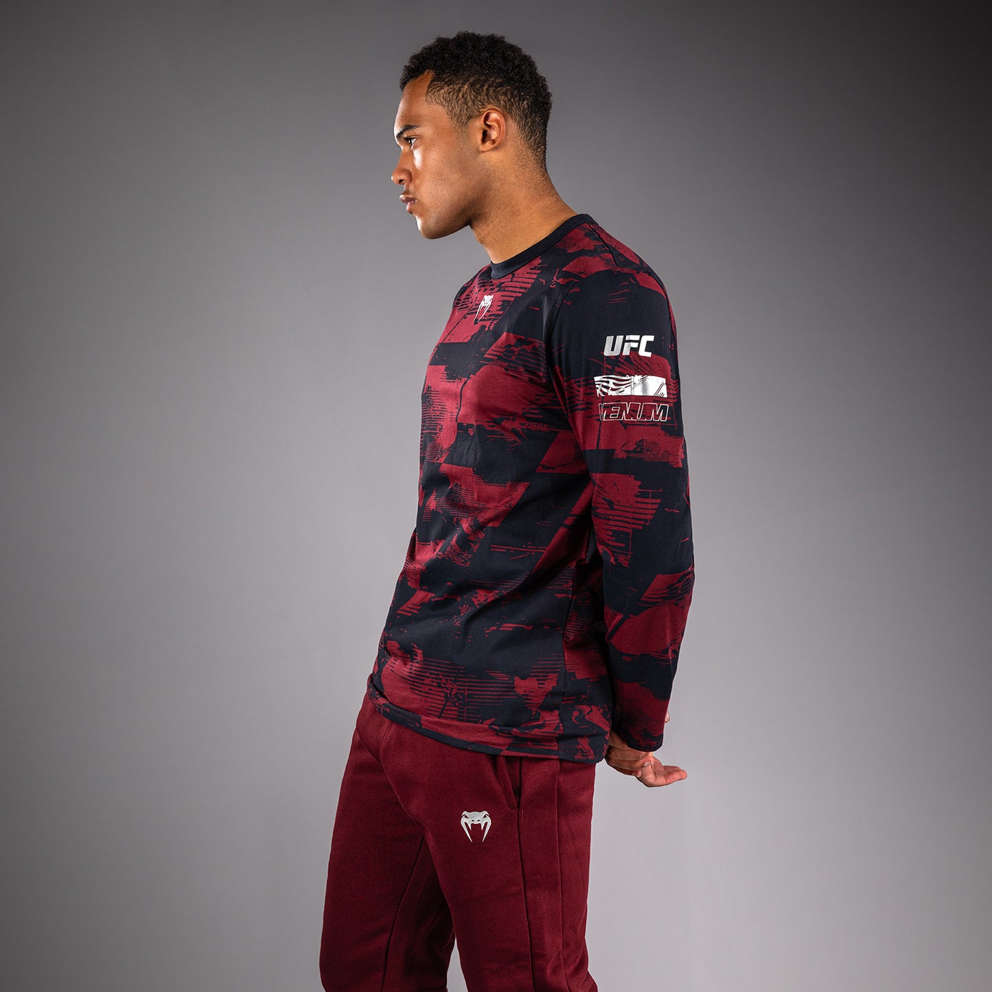 UFC Zenith by Venum Authentic Fight Week Camiseta de manga larga Hombre - Azul marino/Burdeos/Plateado