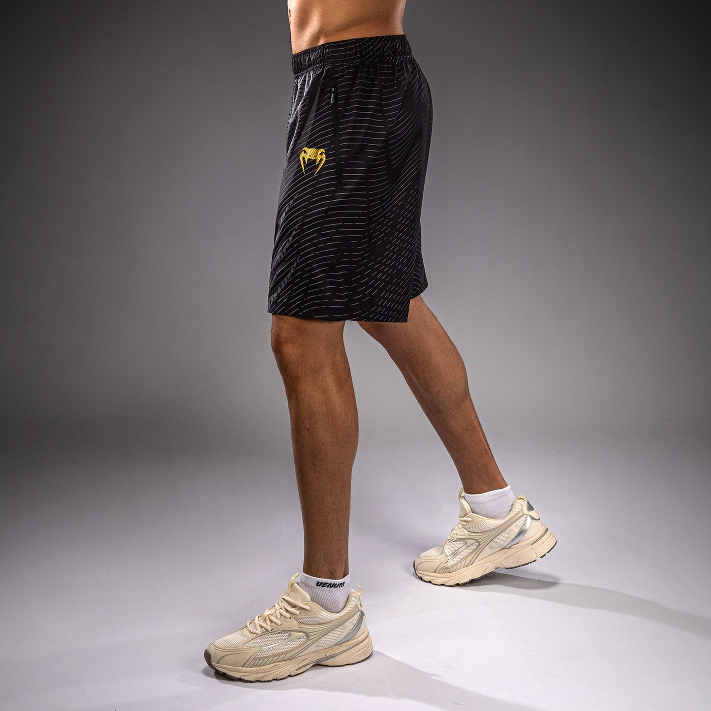 Venum Galactic 3.0 Pantalón Corto de  Entrenamiento - Negro/Oro