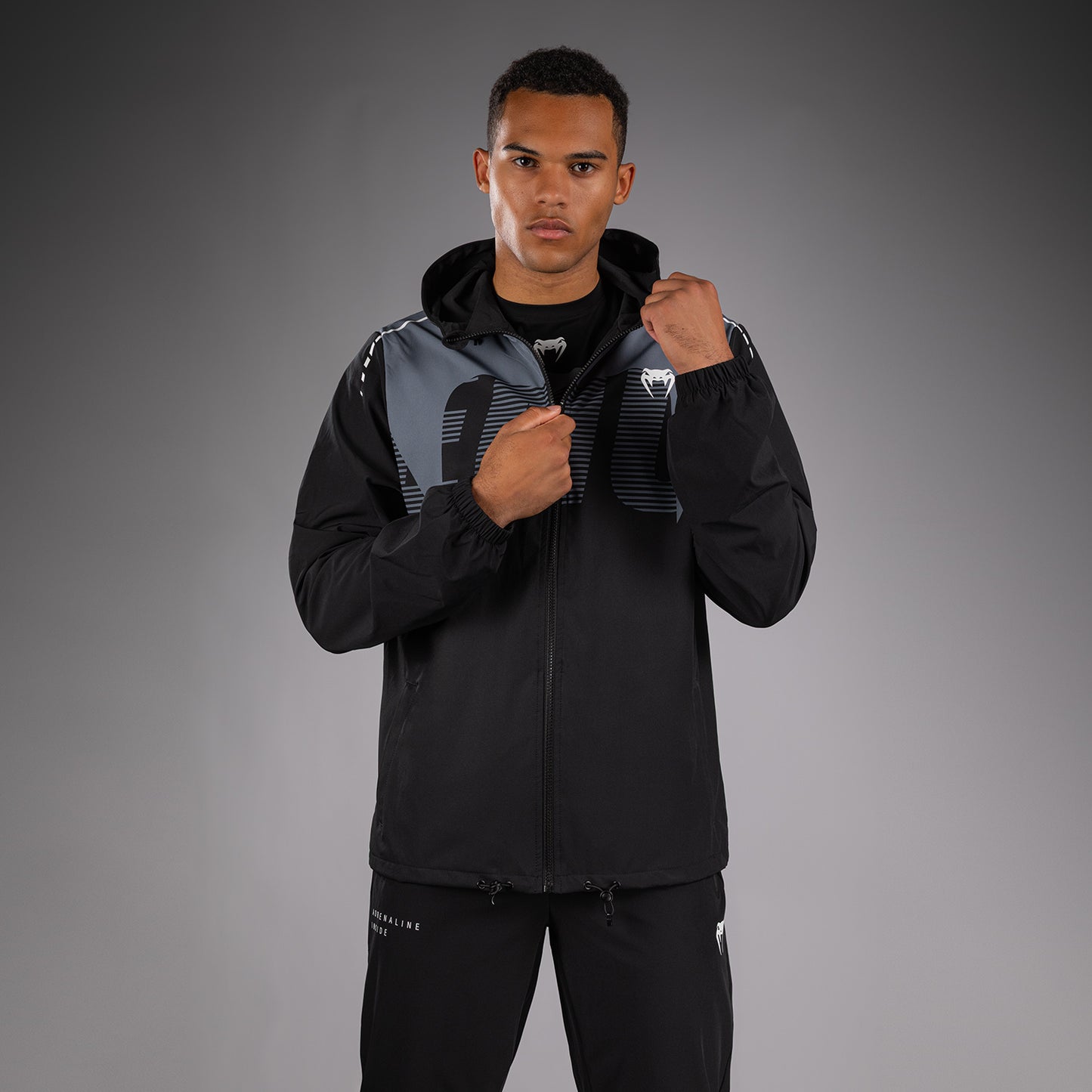 Venum Adrenaline Chaqueta Deportiva – Negro/Gris Plateado
