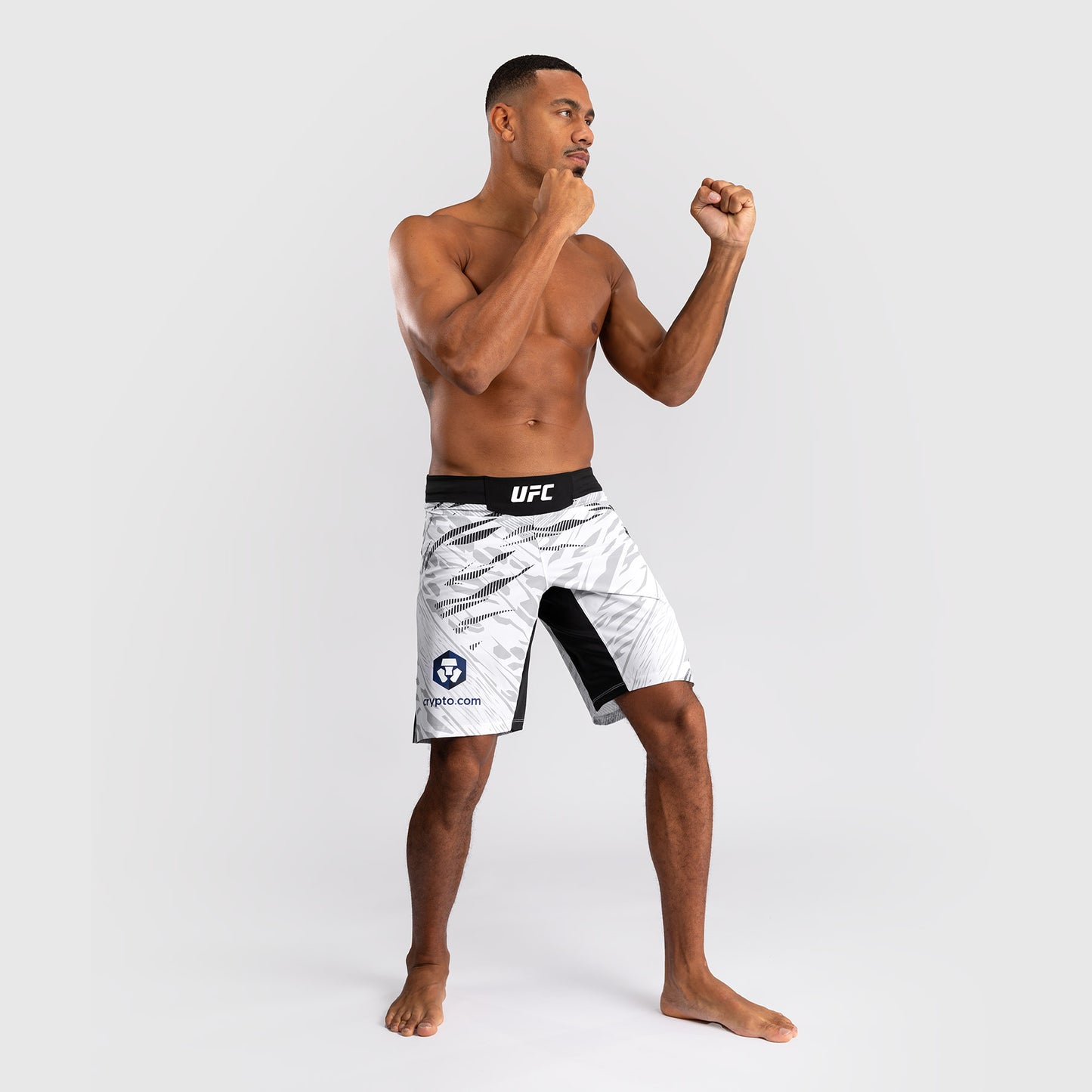 UFC Fusion by Venum Personalizados Authentic Fight Night Shorts de Lucha para Hombre - Ajuste Largo - Blanco