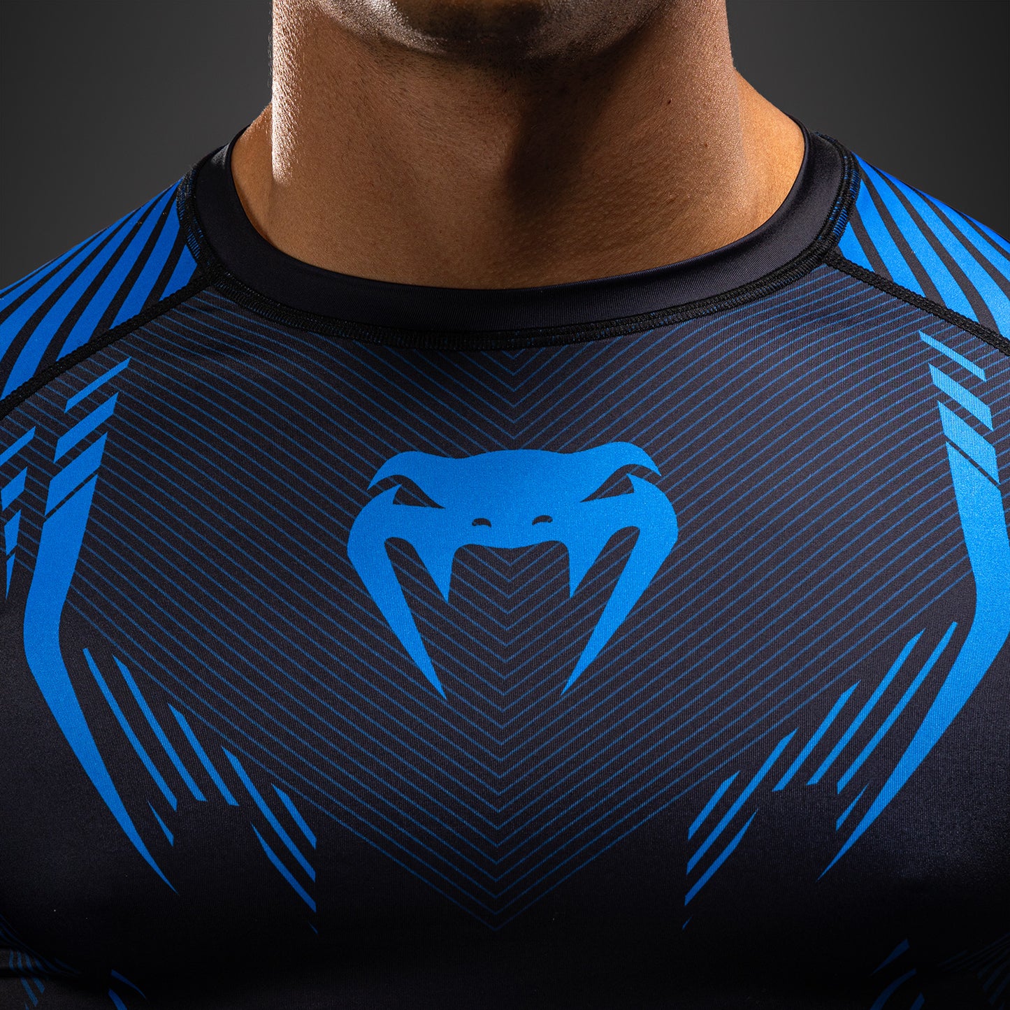Venum No-Gi 6.0 Rashguard Manga Larga - Negro/Azul