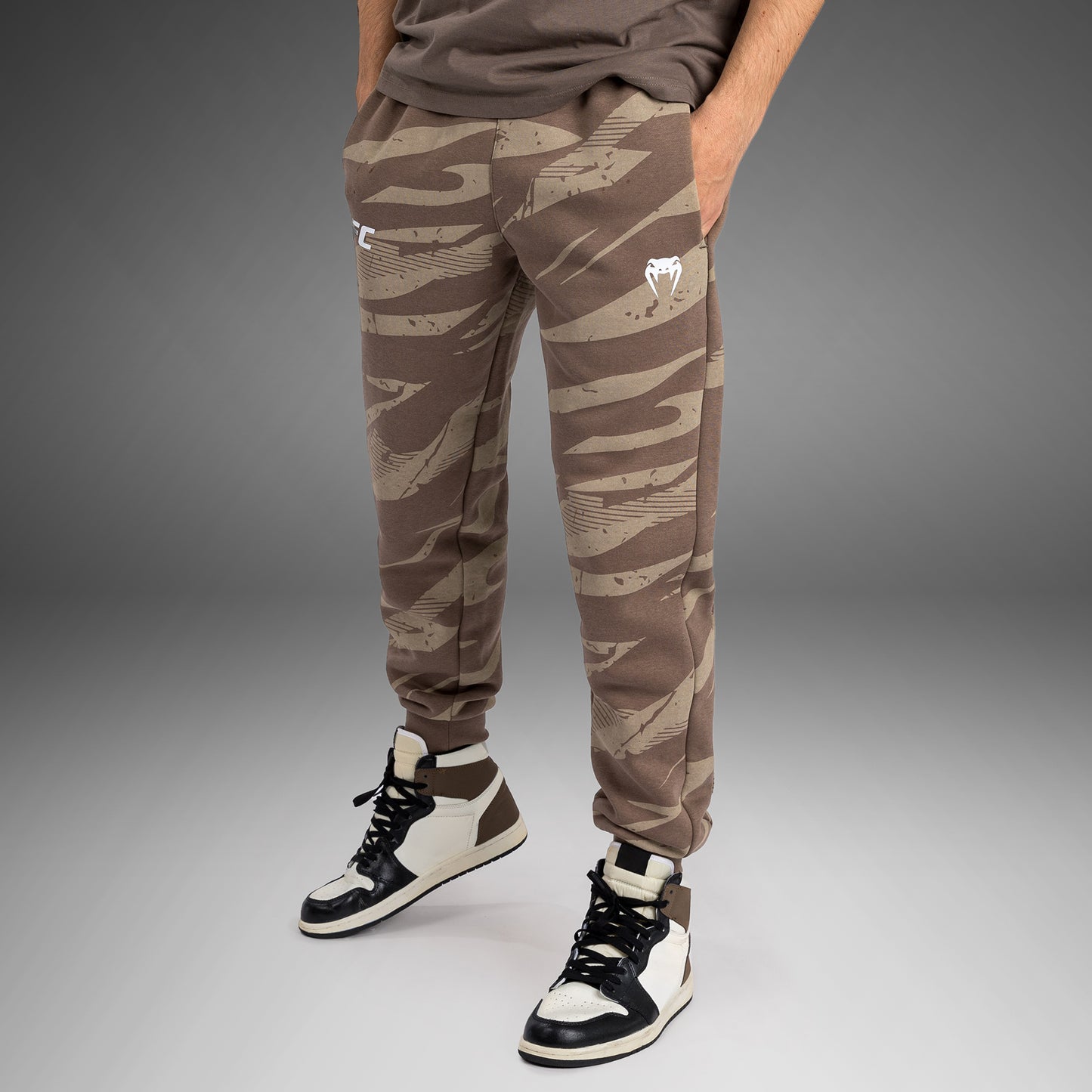 UFC Adrenaline By Venum Fight Week Pantalón de Hombre - Desert Camo