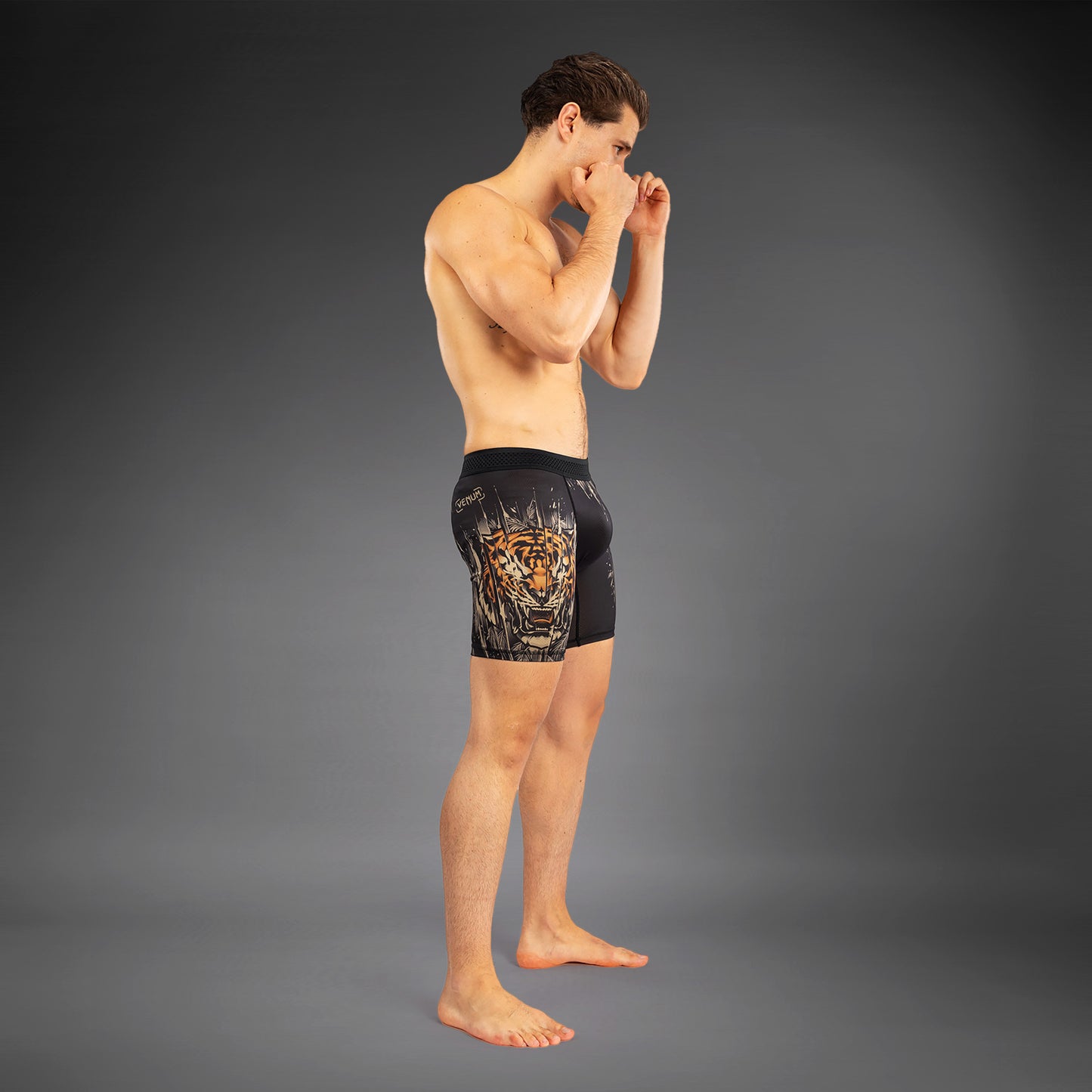 Venum Tiger Vale Tudo para Hombre - Negro/Naranja Neón