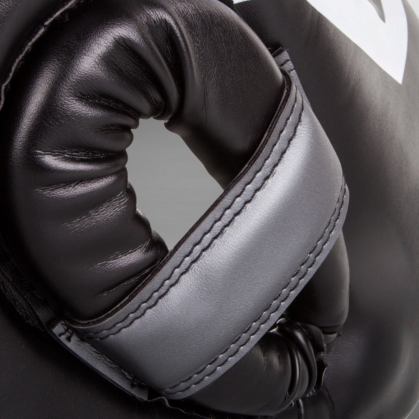 Venum Elite Iron Casco de boxeo - Negro