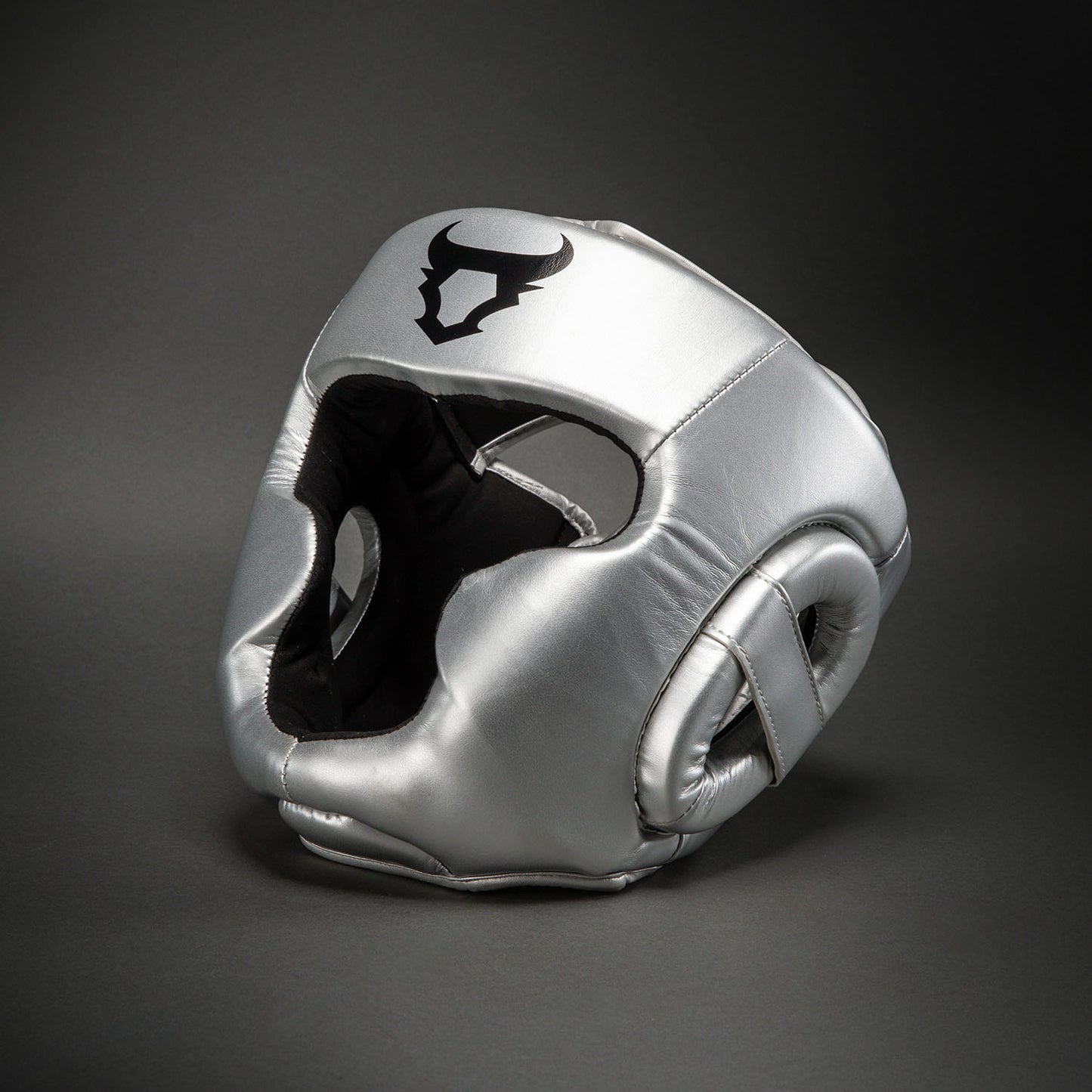 Ringhorns Charger by Venum Casco de Protección – Plata/Negro