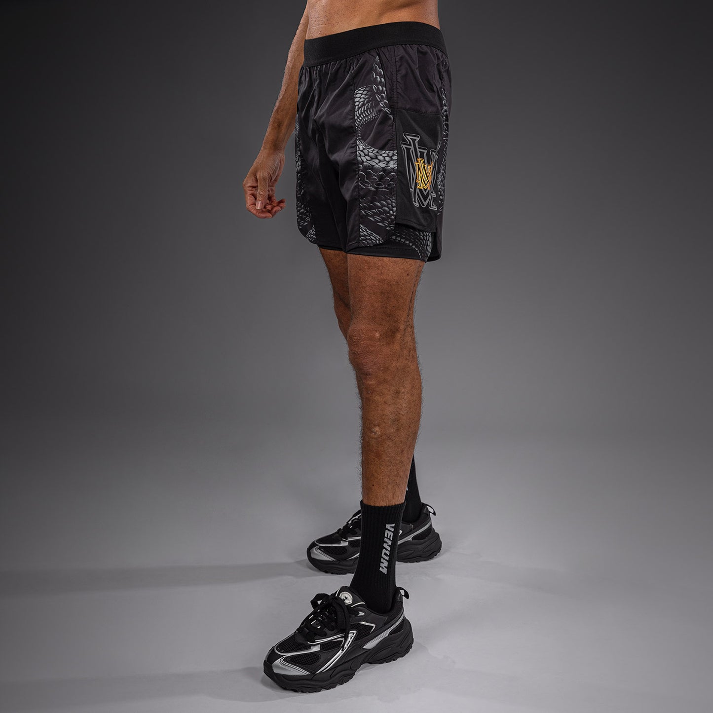 Venum Matupa Short de Entrenamiento - Negro/Gris/Oro