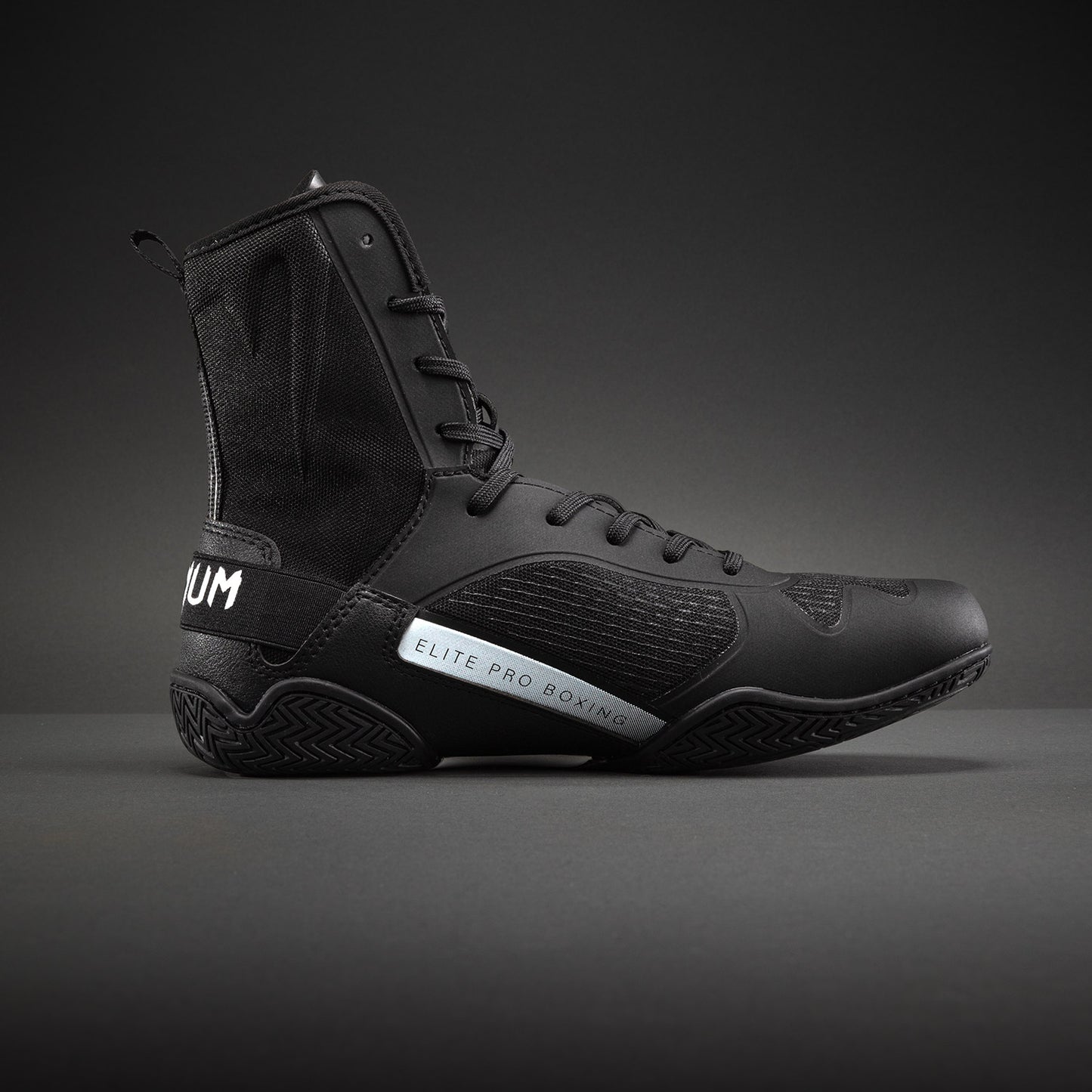 Venum Elite Neo Zapatillas de Boxeo – Negro/Blanco
