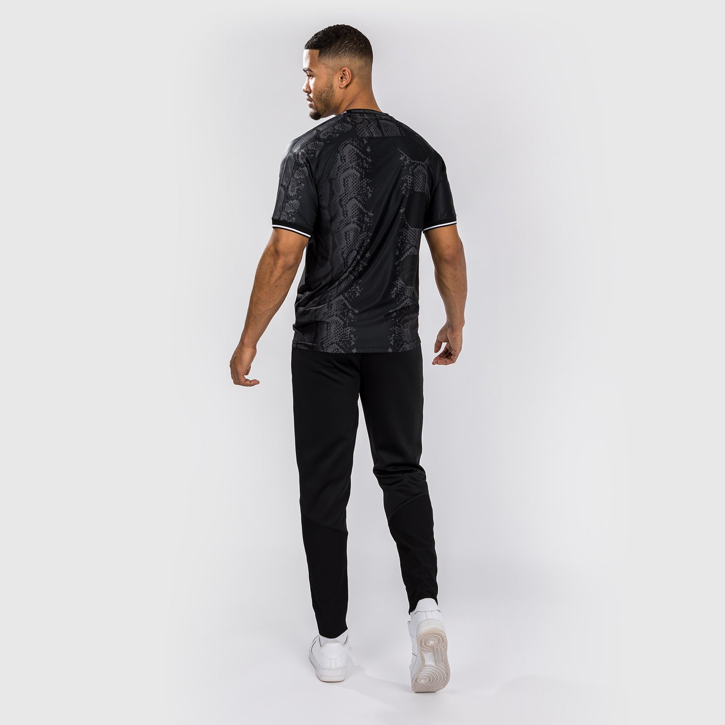 UFC Adrenaline by Venum Authentic Fight Night Camiseta Jersey para Hombre - Negro