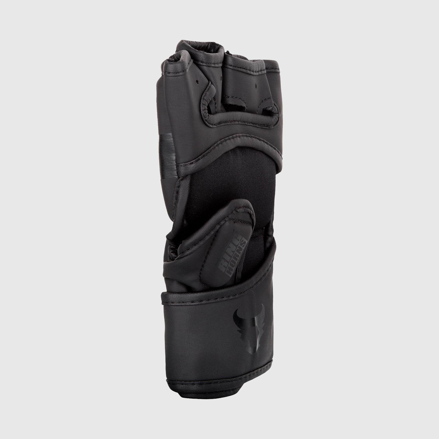 Ringhorns Charger by Venum Guantes de MMA - Negro/Negro
