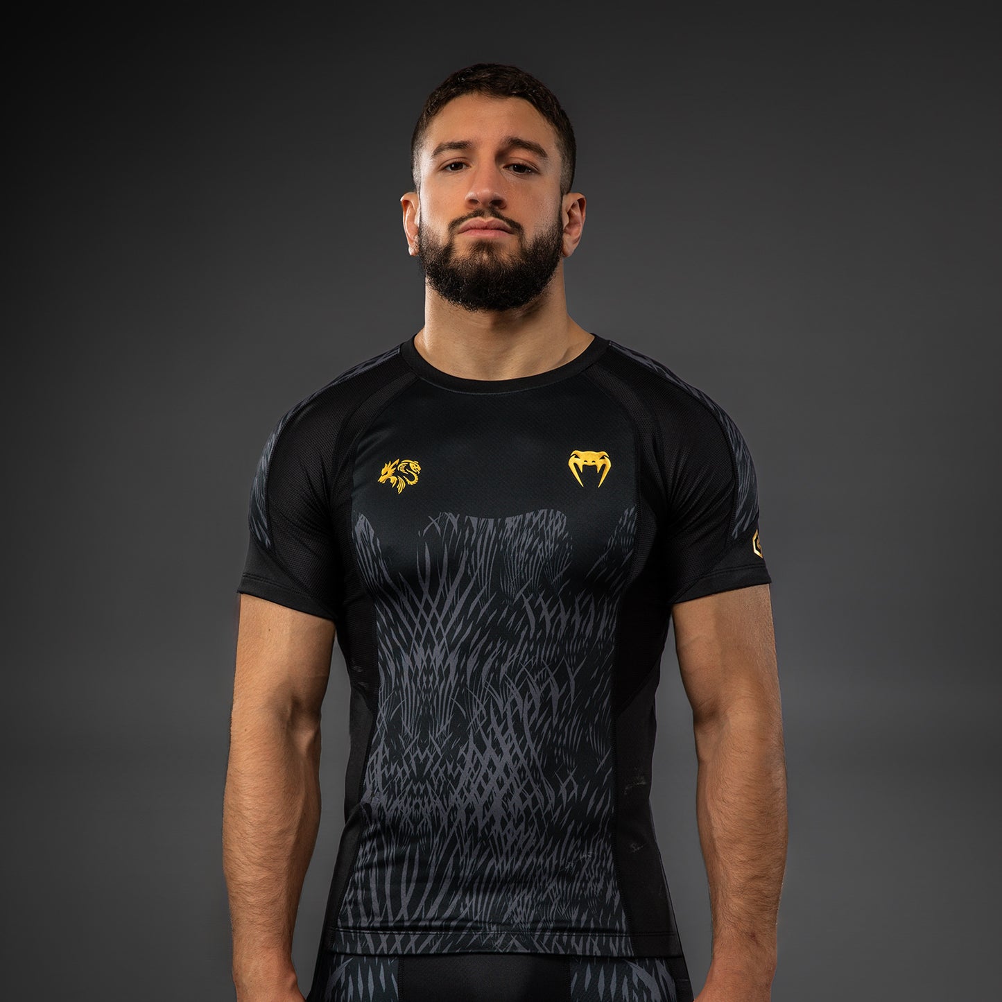 Venum x Chimaev Rashguard de Manga Corta  - Negro/Gris