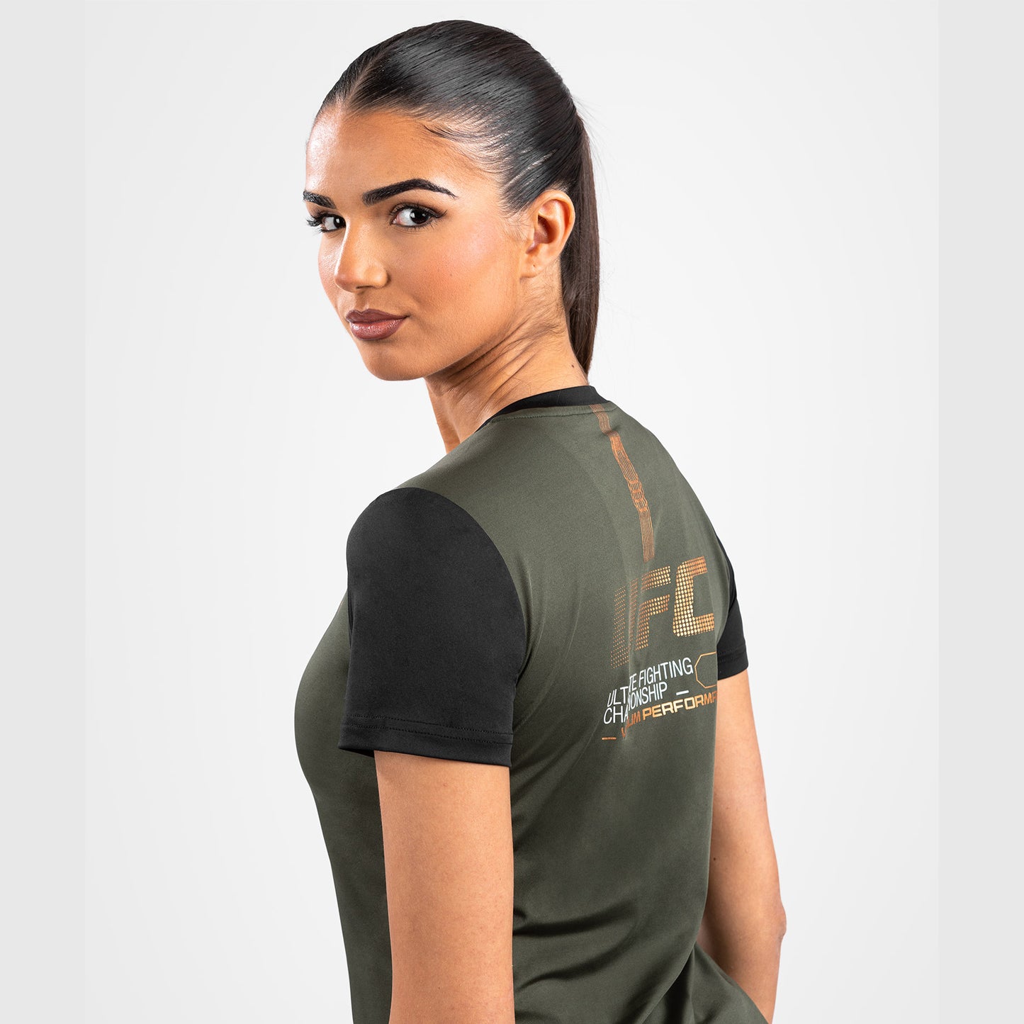 UFC Adrenaline by Venum Fight Week Camiseta Dry-Tech para Mujer - Caqui/Bronce