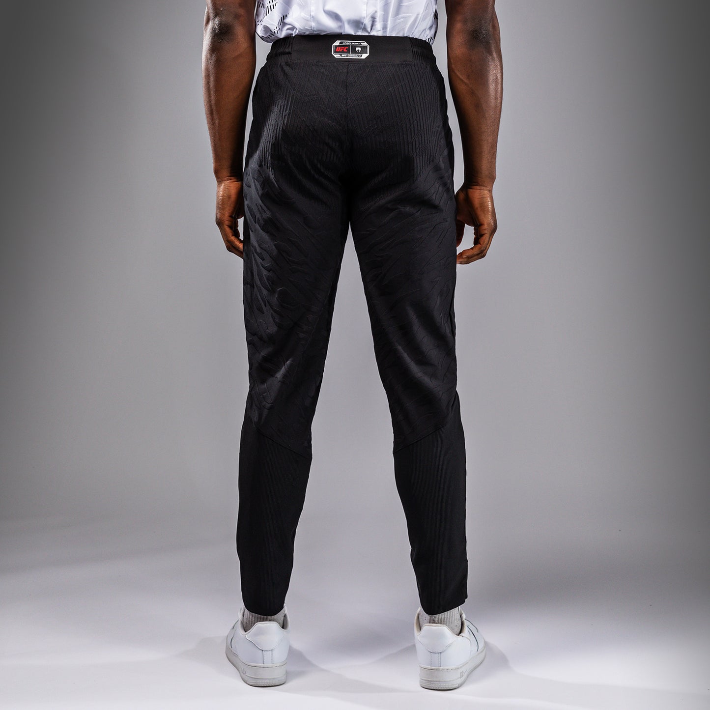 UFC Fusion by Venum Authentic Fight Night Pantalón para Hombre - Negro
