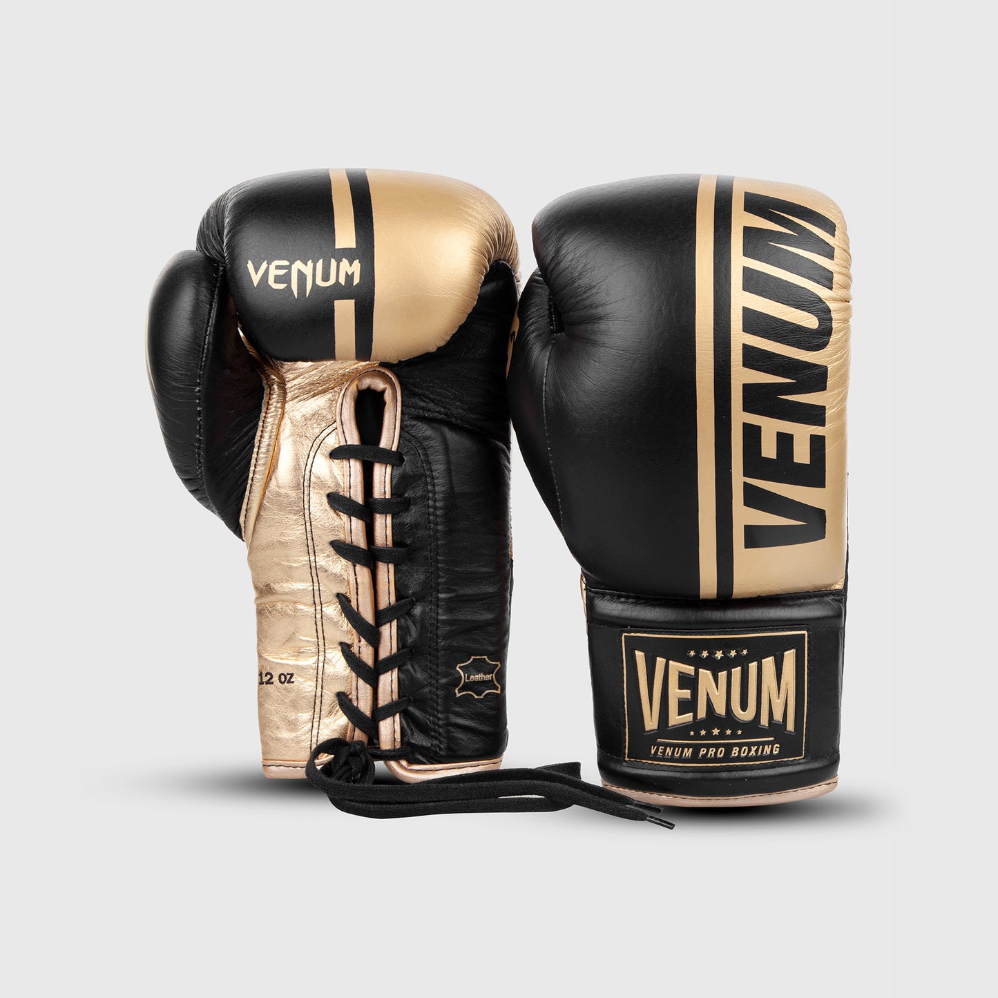 Guantes de boxeo profesionales Venum Shield con cordones - Negro/Dorado