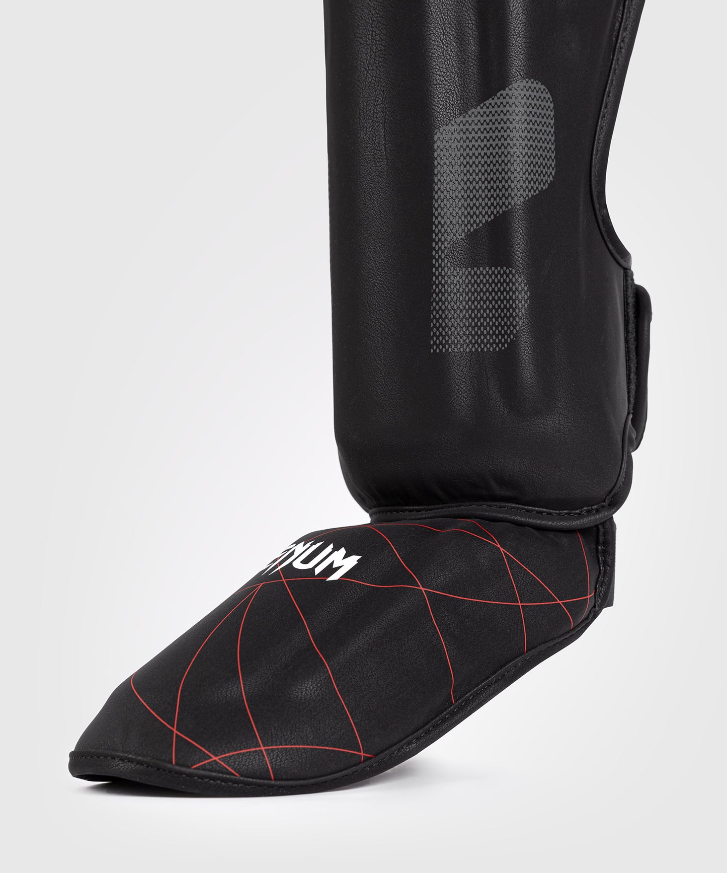 Venum Tactical XT Espinilleras - Negro/Rojo Fuego