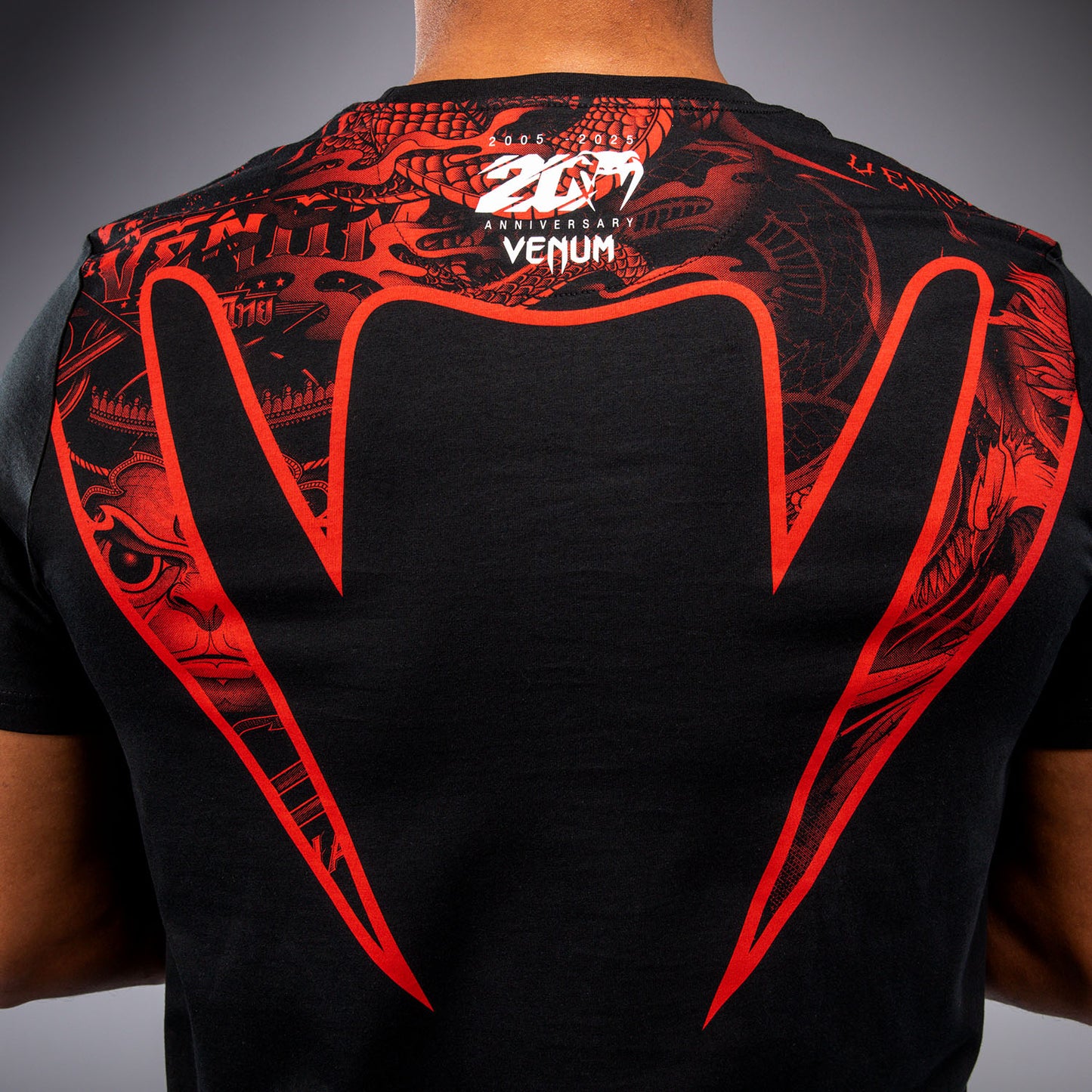 Venum 20th Anniversary Camiseta - Negro/Rojo