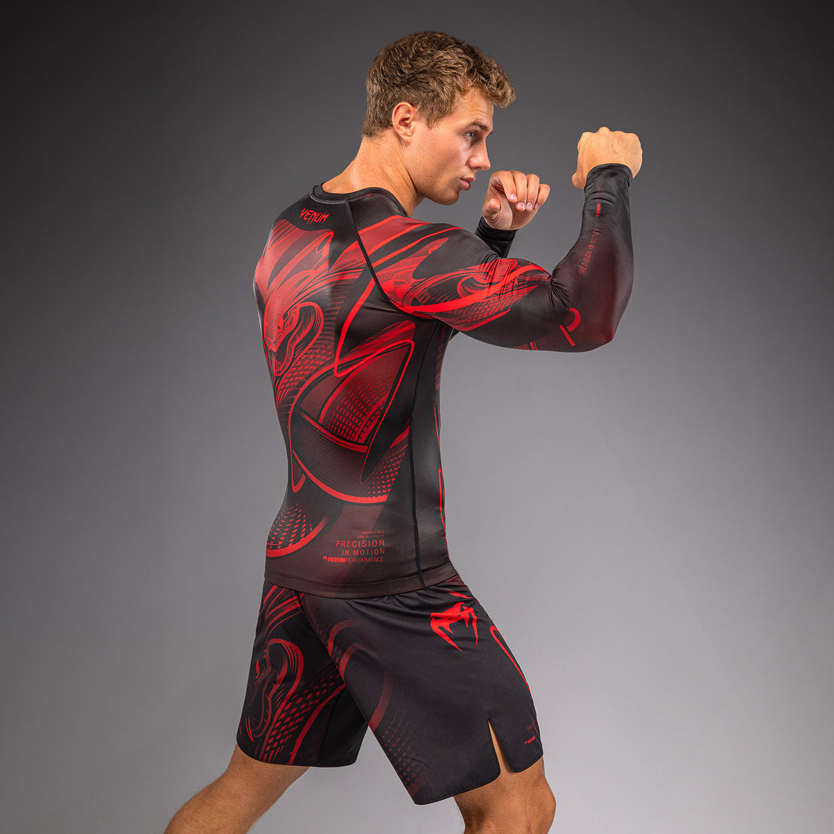 Venum Crimson Viper 2.0 Rashguard de manga larga - Negro/Rojo