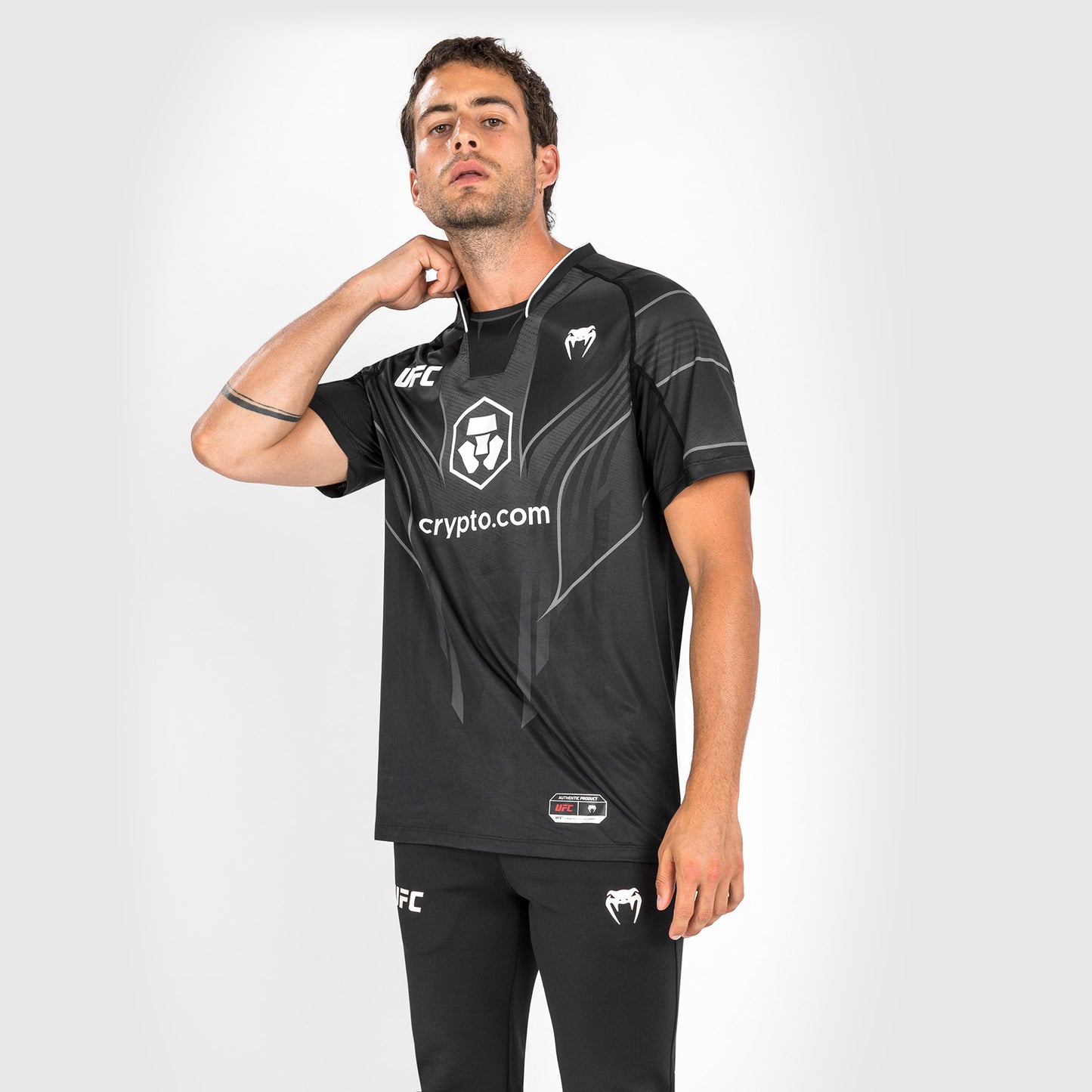 Camiseta UFC Venum Authentic Fight Night 2.0 para hombre - Negra