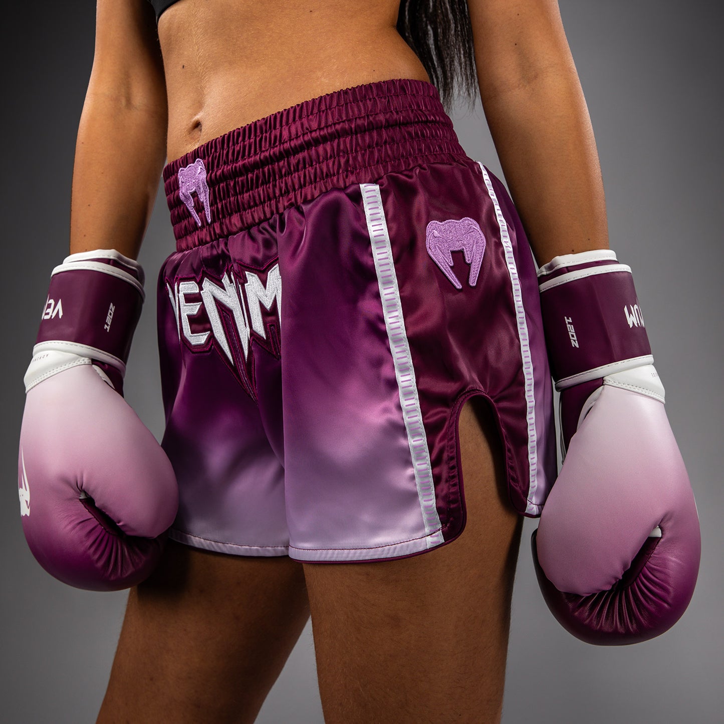 Venum Iris Pantalones Cortos Muay Thai - Ciruela/Blanco