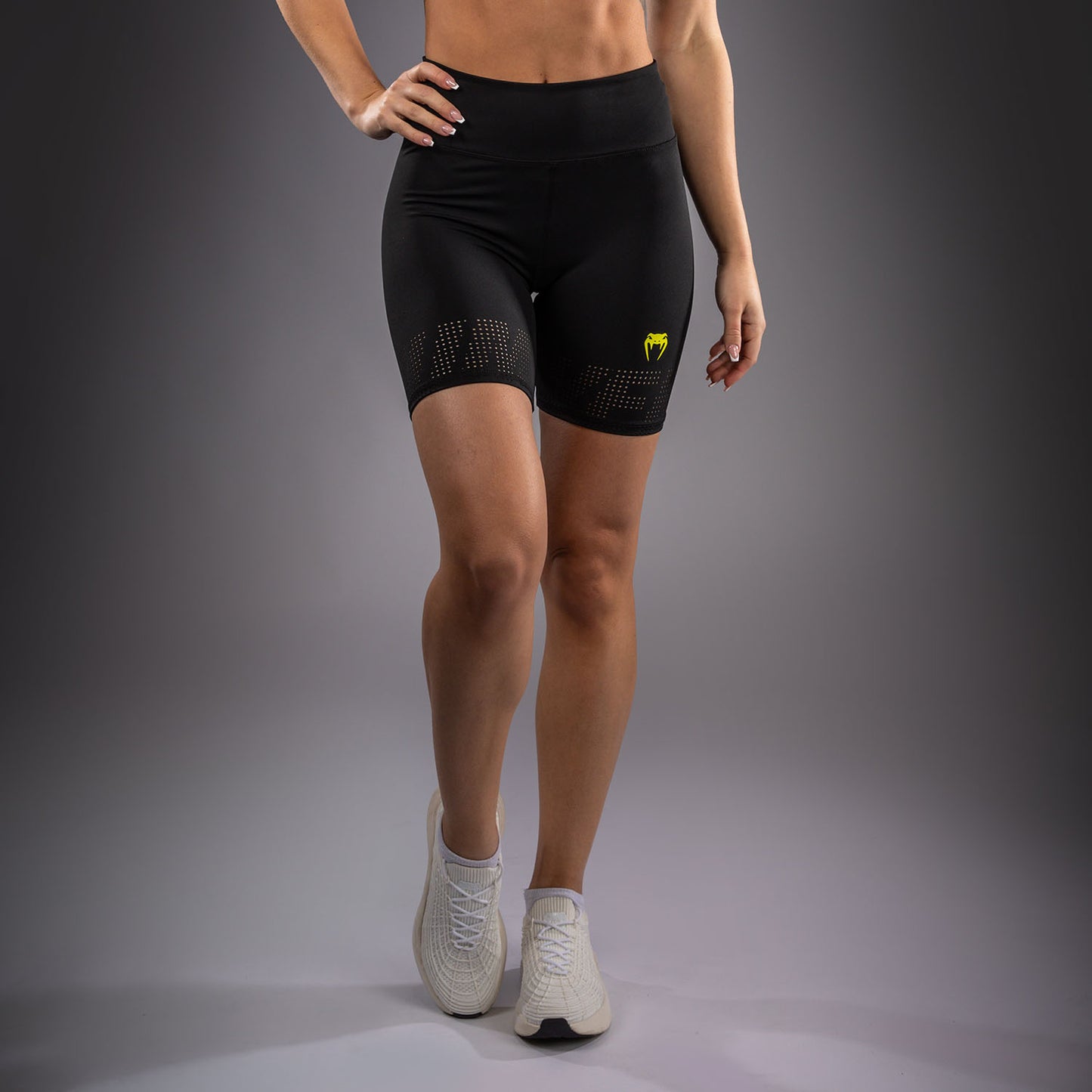 Venum Lazer Short de Compresión Para Mujer - Negro/Amarillo