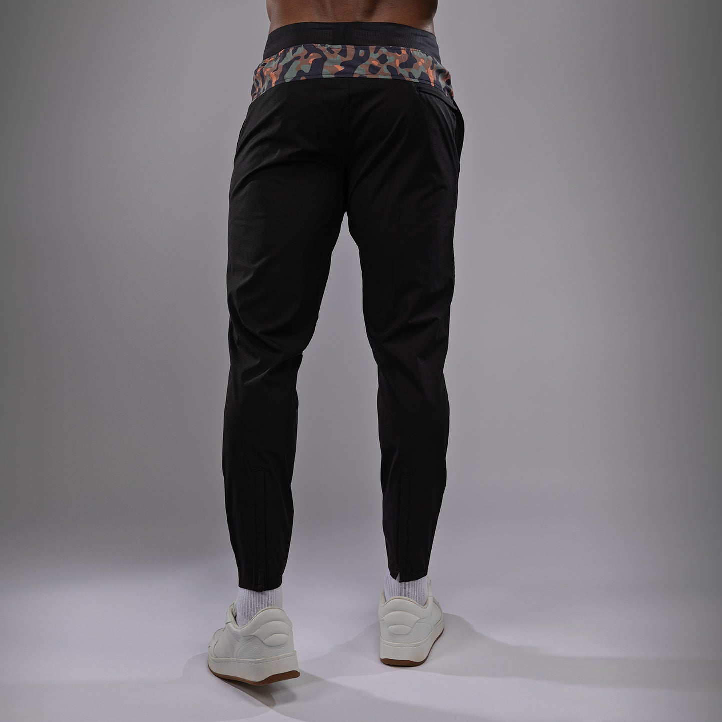 Venum Jungle Ops Joggers para hombre - Negro/Camuflaje cañón