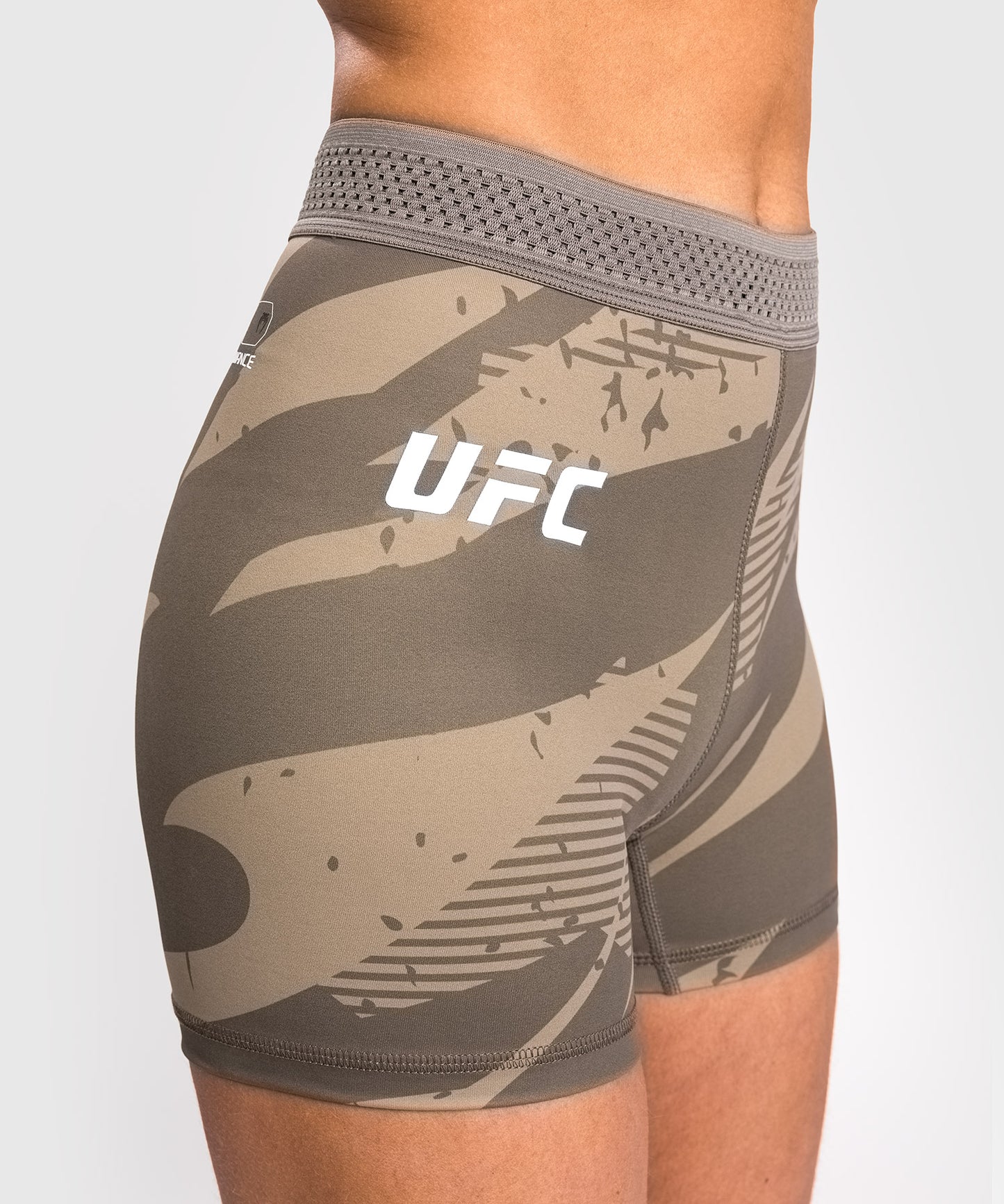 UFC Adrenaline By Venum Fight Week Short de Vale Tudo para Mujer - Desert Camo