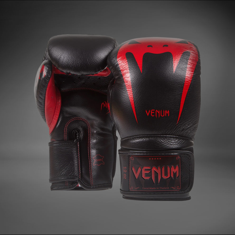 Guantes de Boxeo Venum Giant 3.0 - Cuero Nappa Negro Endiablado