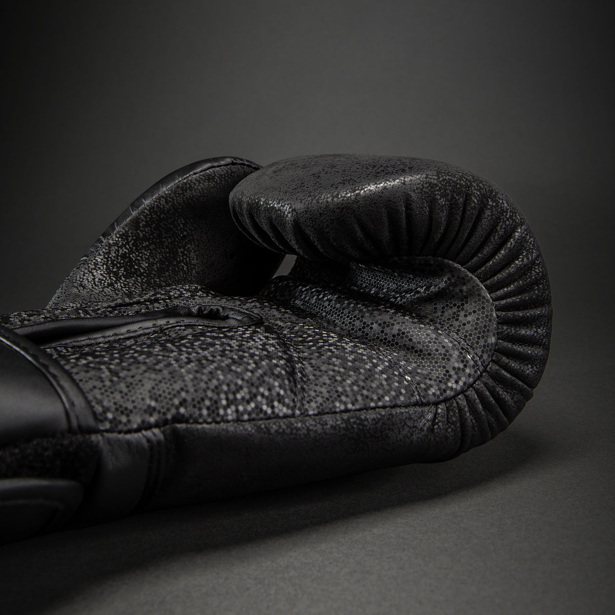 Venum Stone 2.0 Guantes de Boxeo - Negro