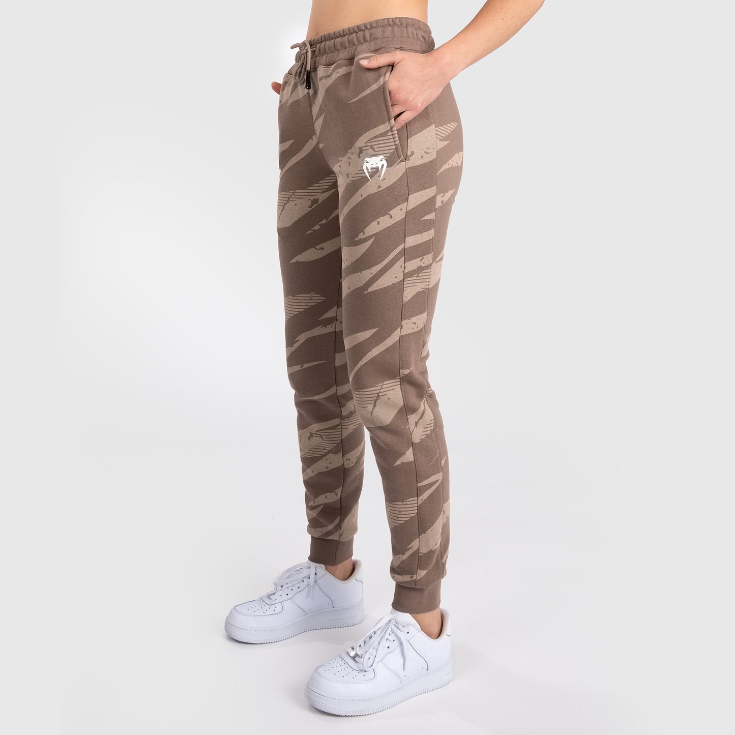 UFC Adrenaline By Venum Fight Week Pantalón de Algodón para Mujer - Desert Camo