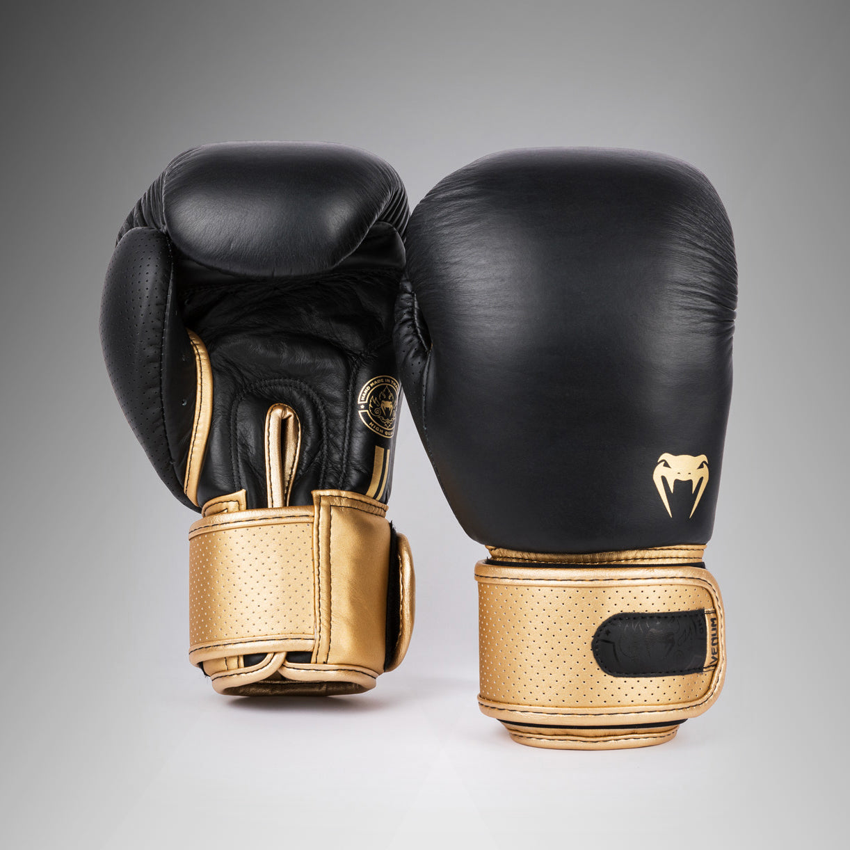 Guantes de boxeo Venum Power 2.0 - Negro/Dorado