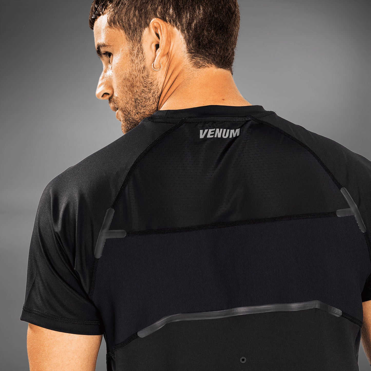 Camiseta Venum G-Fit Air Dry Tech - Negro