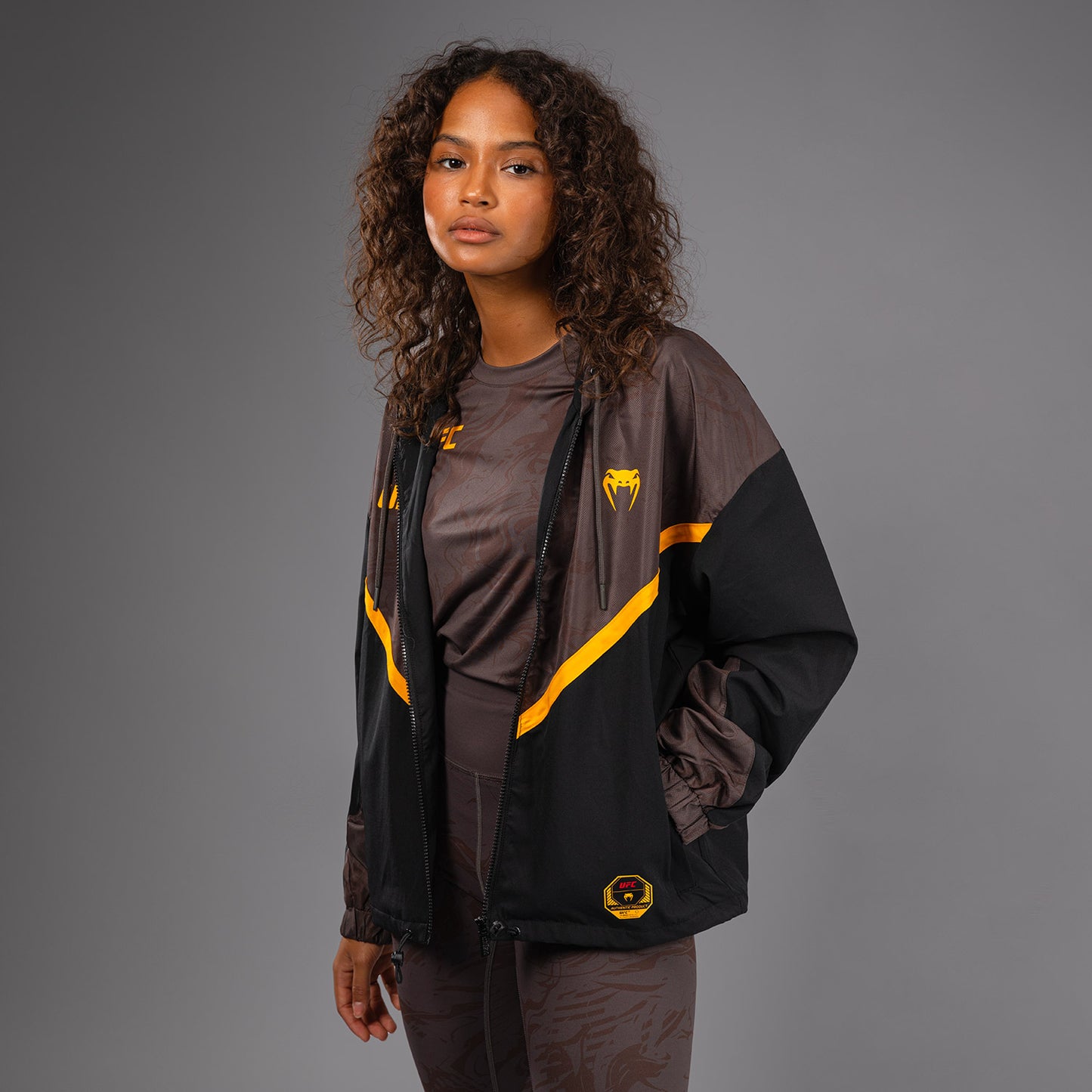 UFC Fusion by Venum Fight Week Sudadera con Cremallera para Mujer - Marrón tierra