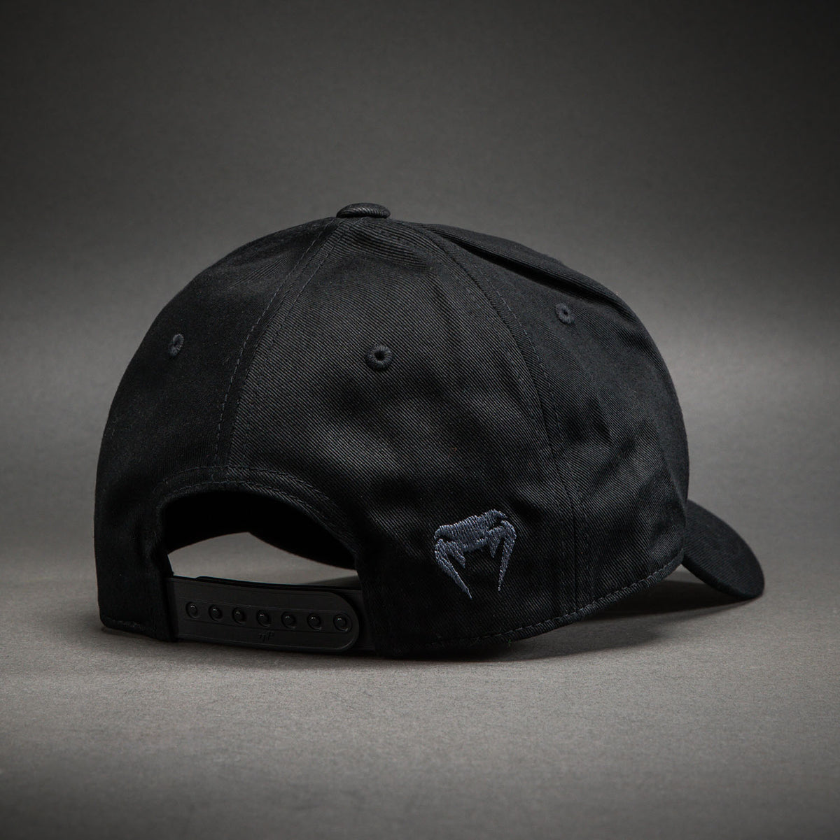 Venum x Batman Gorra - Negro/Gris