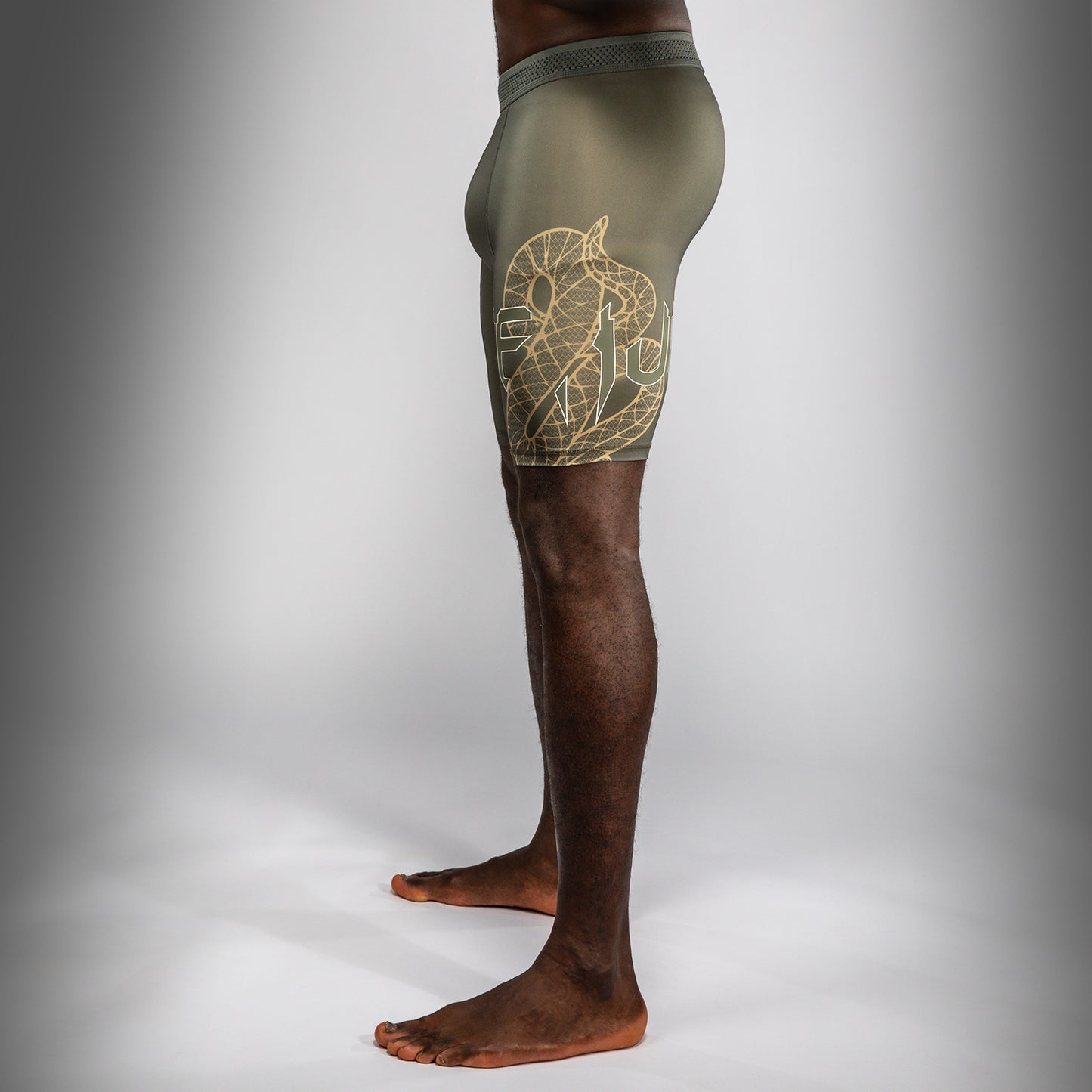 Venum Serpenti Pantalones Cortos Vale Tudo – Caqui/Bronce/Marfil