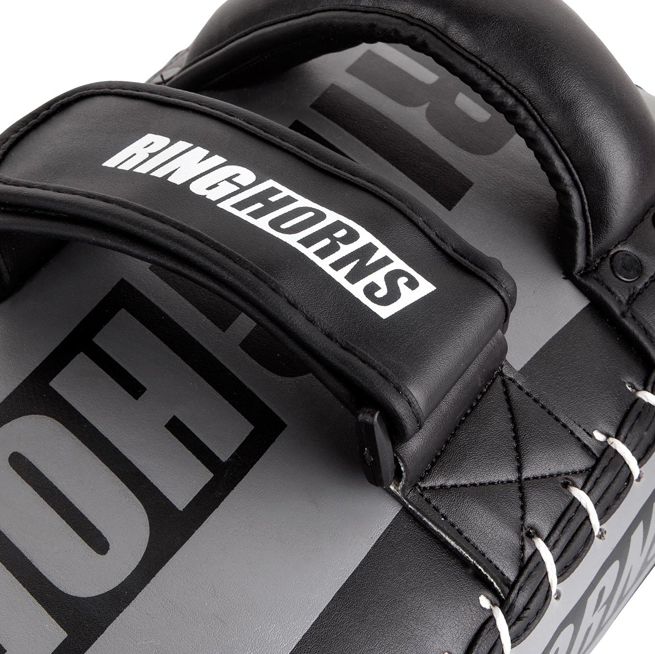 Ringhorns Charger by Venum Paos