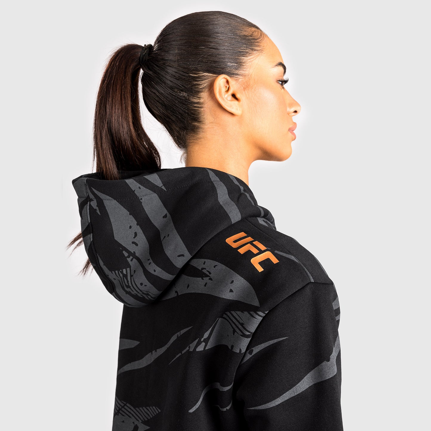 UFC Adrenaline By Venum Fight Week Sudadera Con Capucha para Mujer - Urban Camo