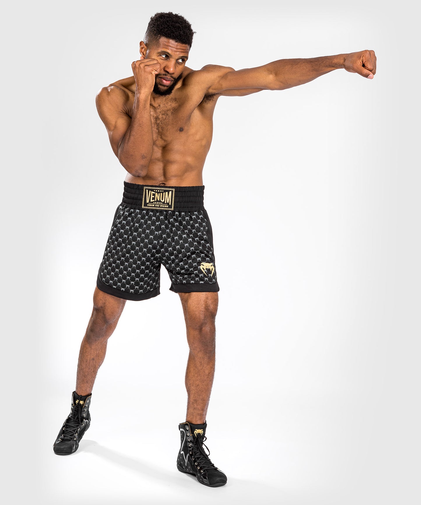 Shorts de Boxeo Venum Monogram - Negro