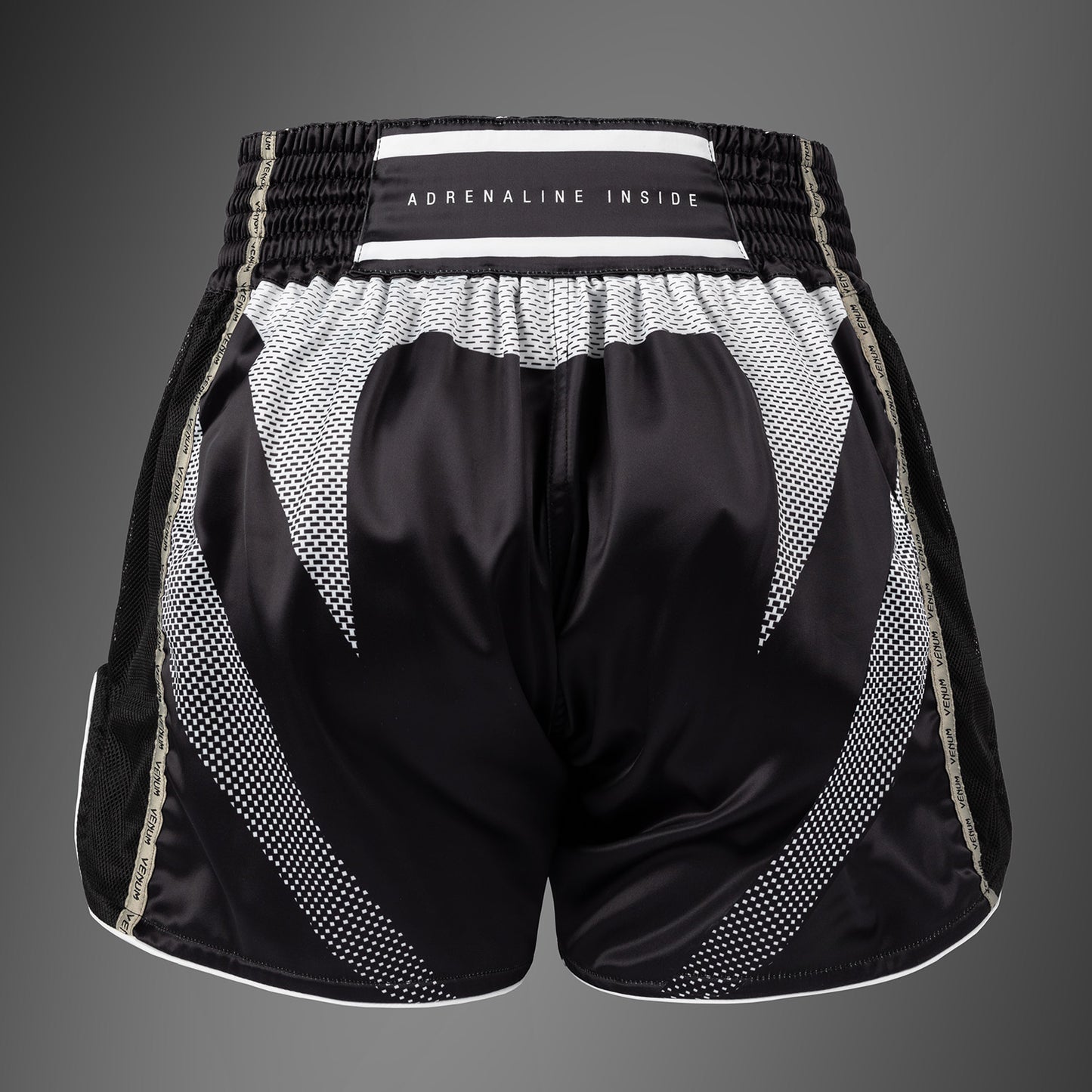 Venum Adrenaline Pantalones Cortos Muay Thai – Negro/Arena
