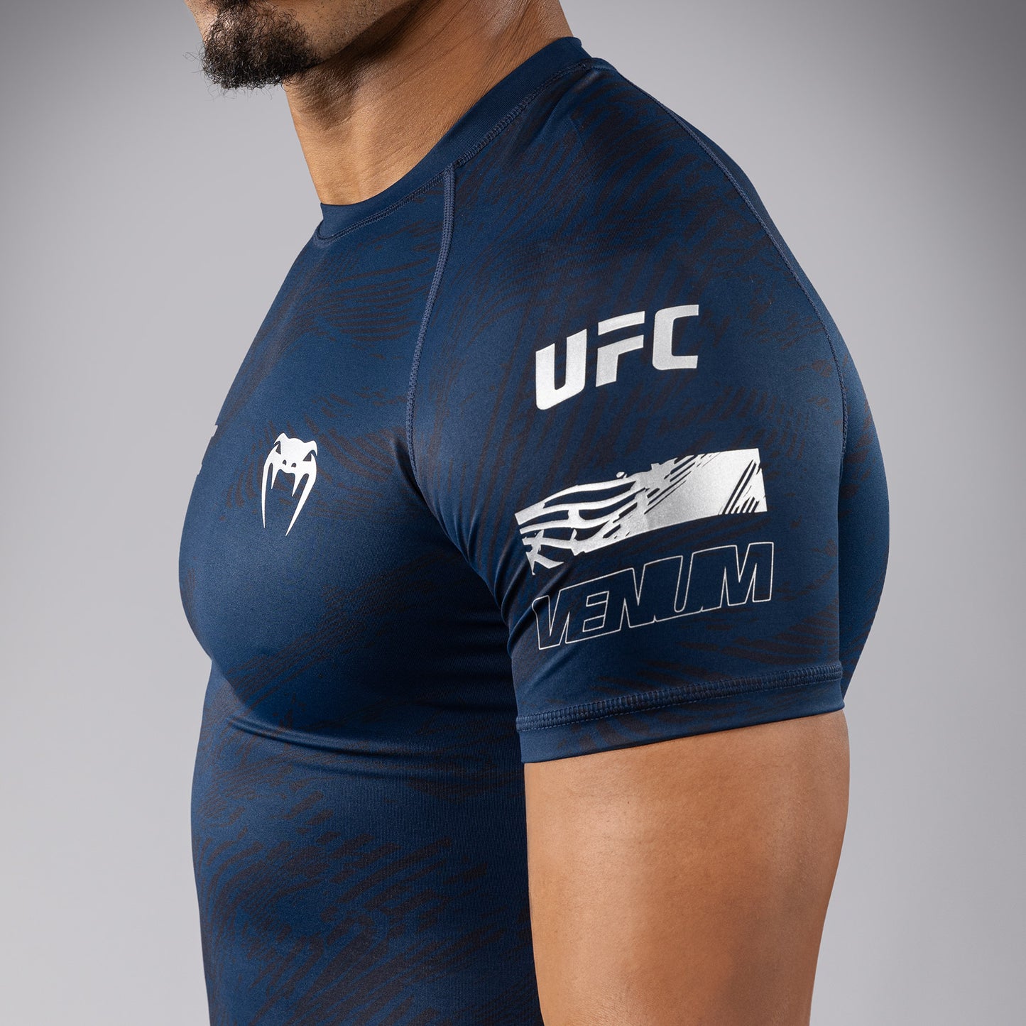 UFC Fusion by Venum Fight Week Rashguard de Manga Corta de Rendimiento para Hombre - Azul oceánico