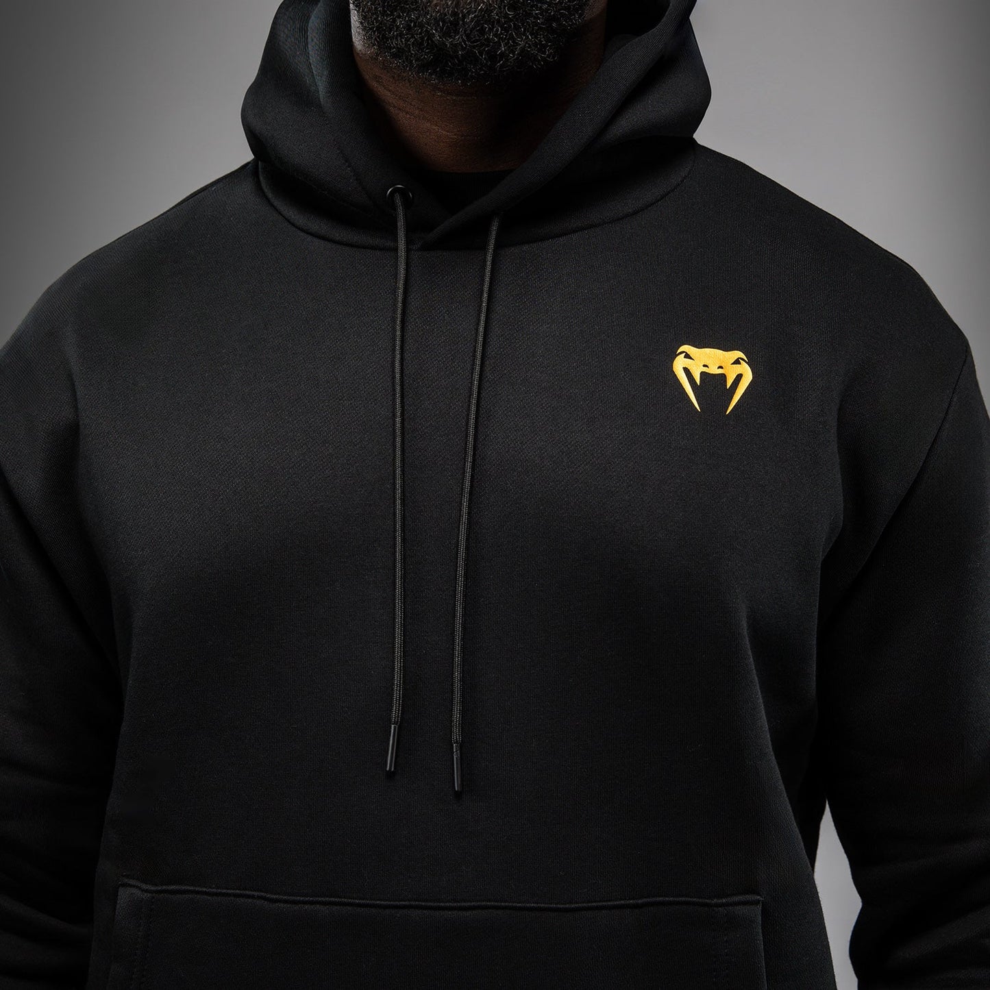 Venum Serpenti Sudadera con Capucha – Negro/Plateado/Dorado