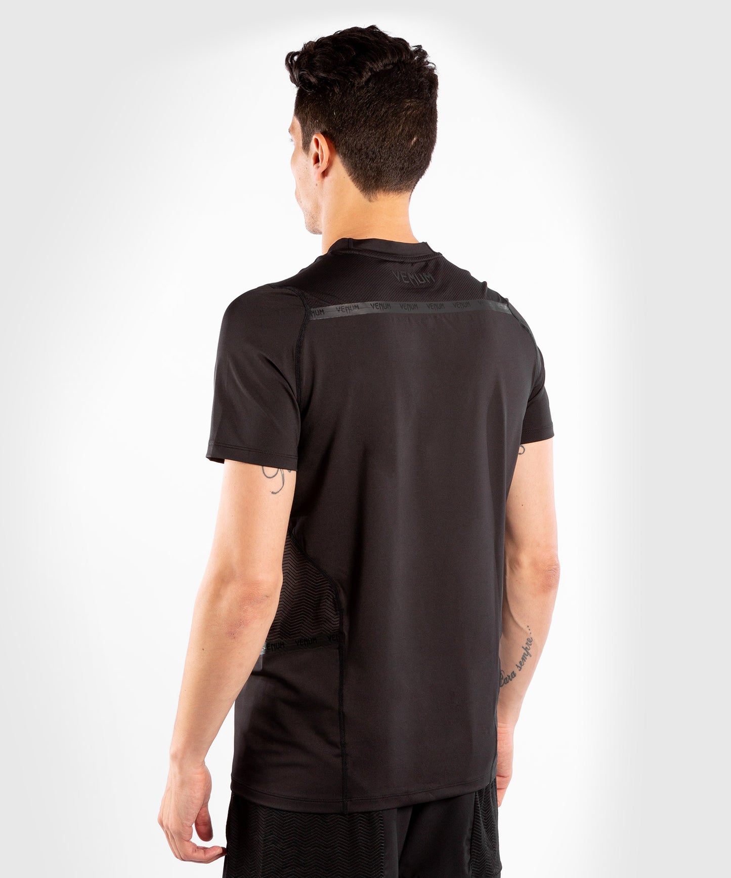 Camiseta Venum G-Fit Dry-Tech - Negro/Negro