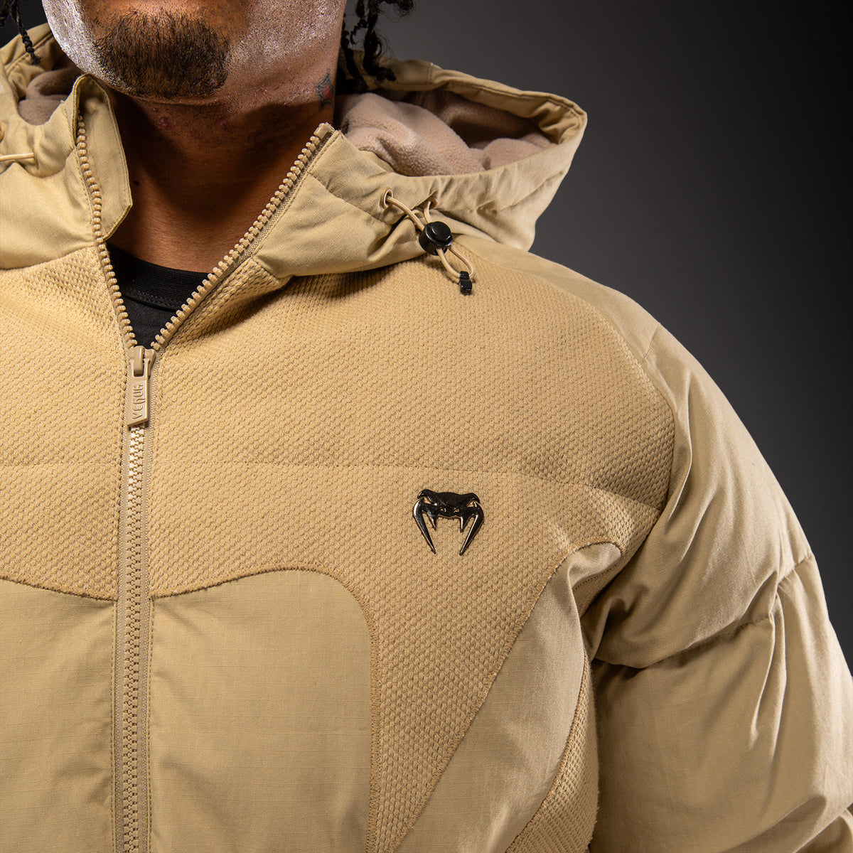 Venum Attack Urban Gi Chaqueta acolchada - Beige