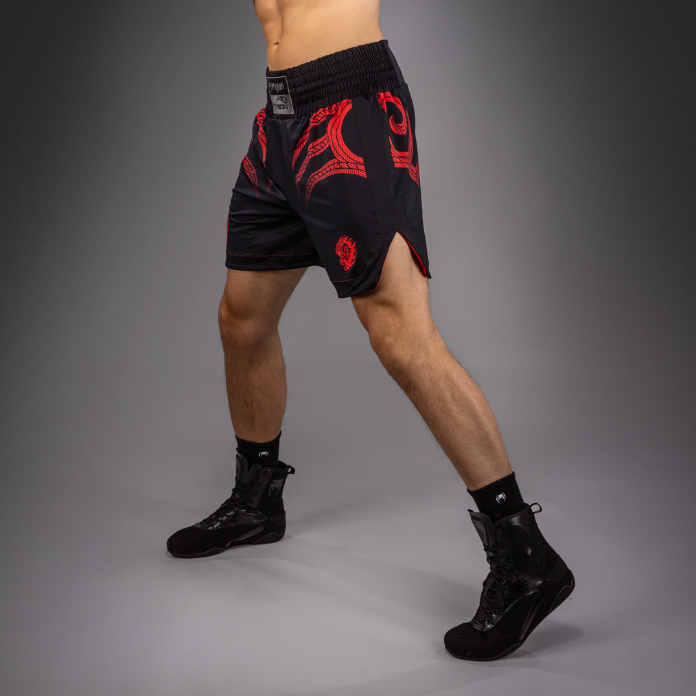 Venum x Mike Tyson Tiger Shorts de Boxeo - Negro Profundo/Rojo Intenso